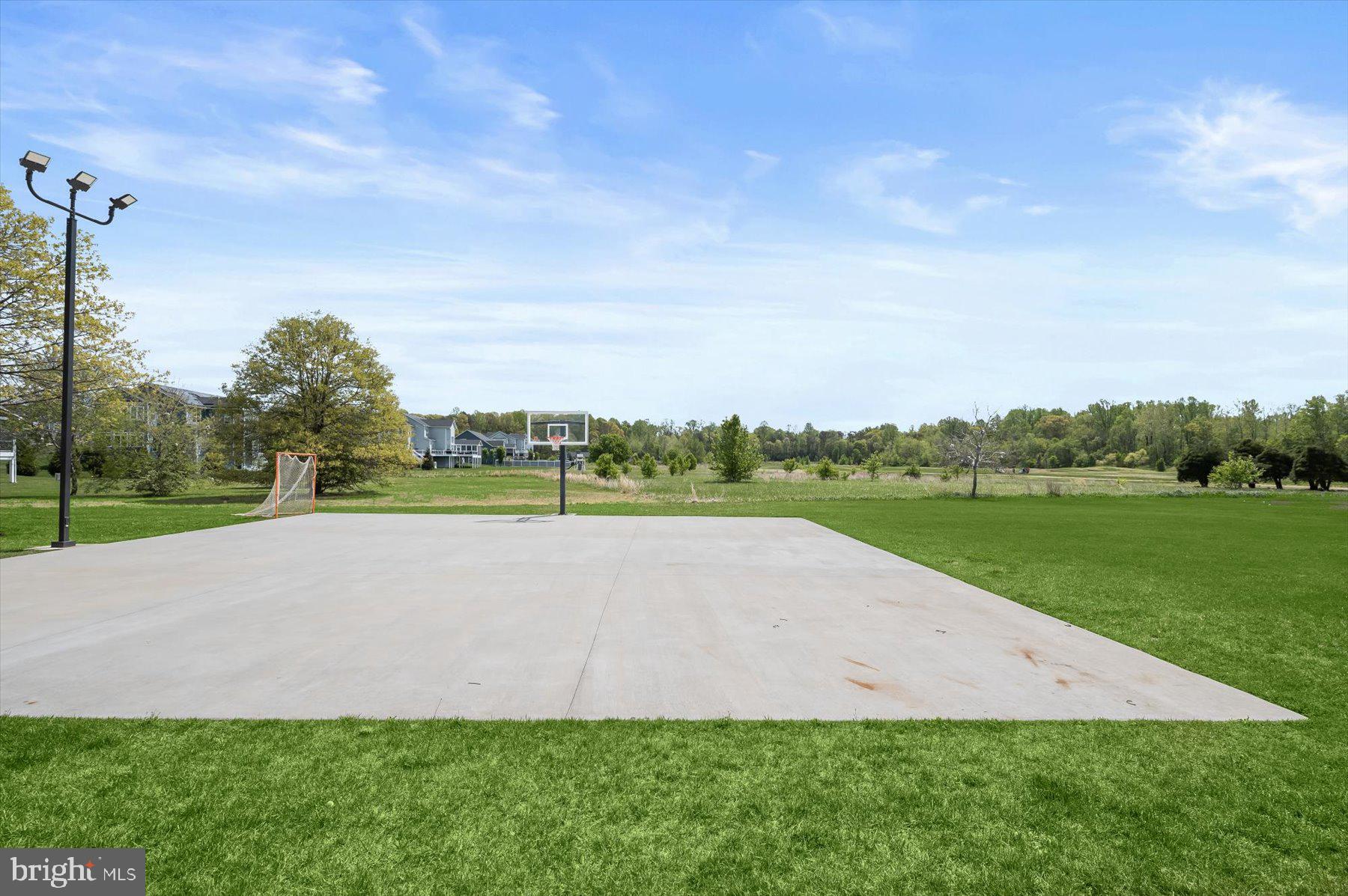 SOUTHERN HILLS - Residential