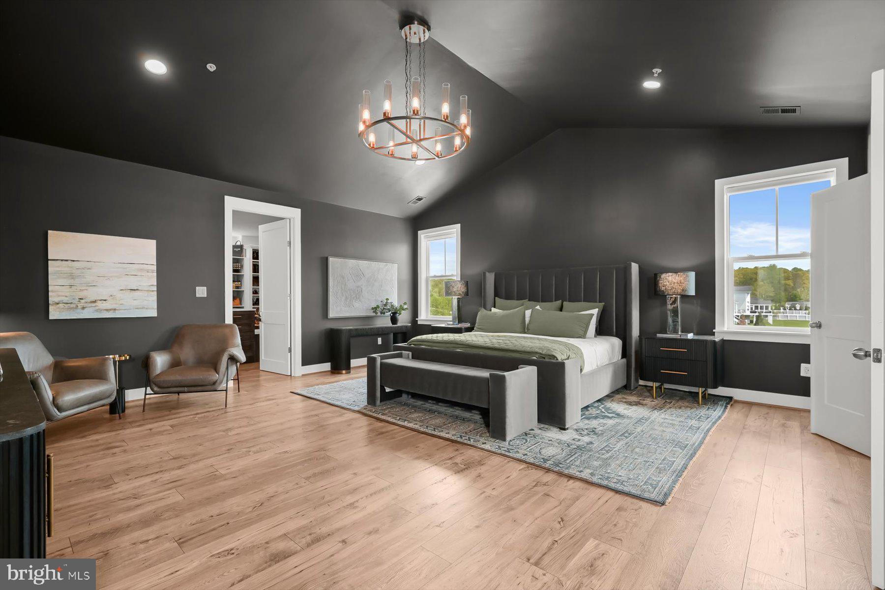 SOUTHERN HILLS - Residential