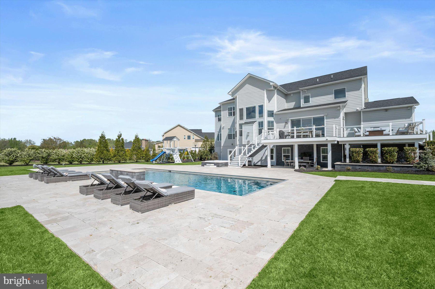 SOUTHERN HILLS - Residential