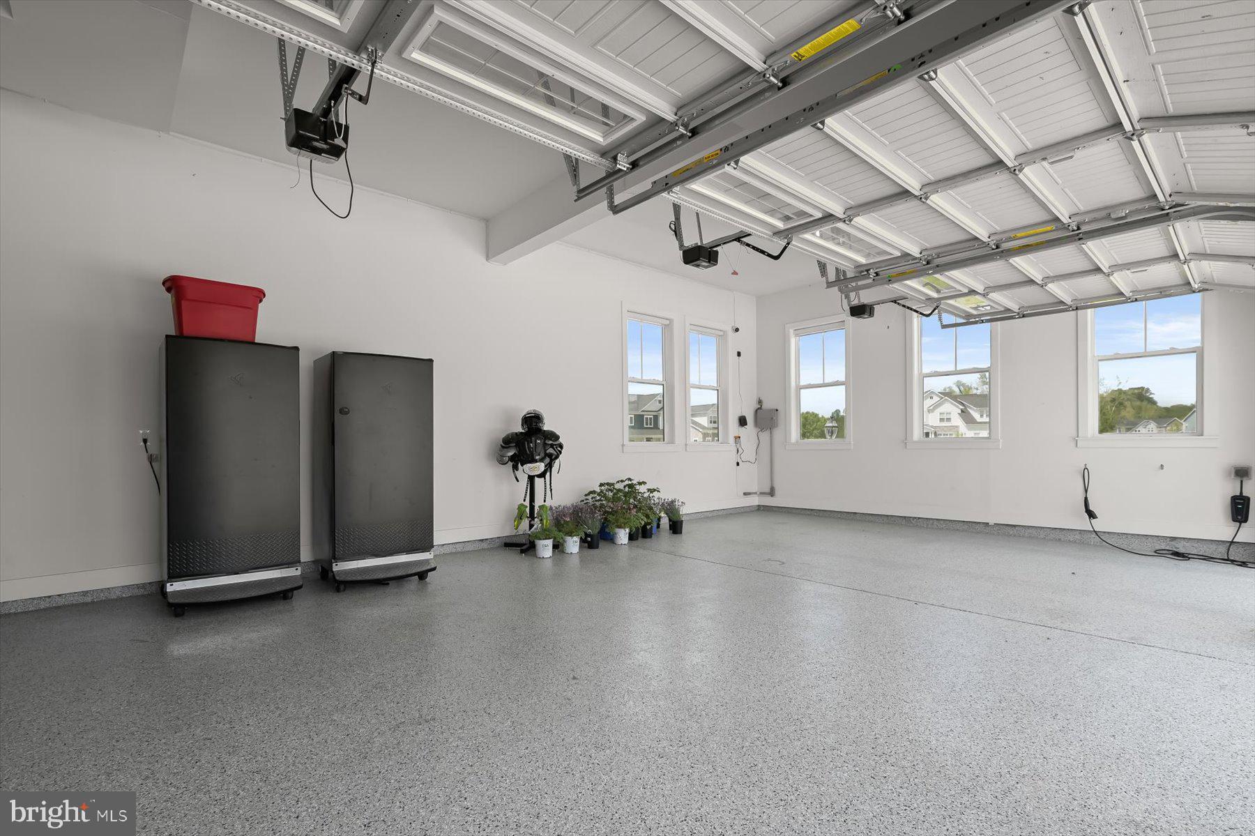 SOUTHERN HILLS - Residential