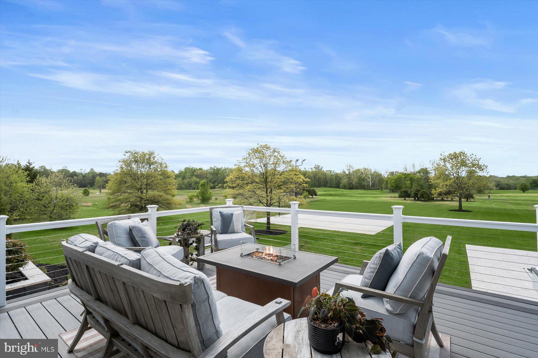 SOUTHERN HILLS - Residential