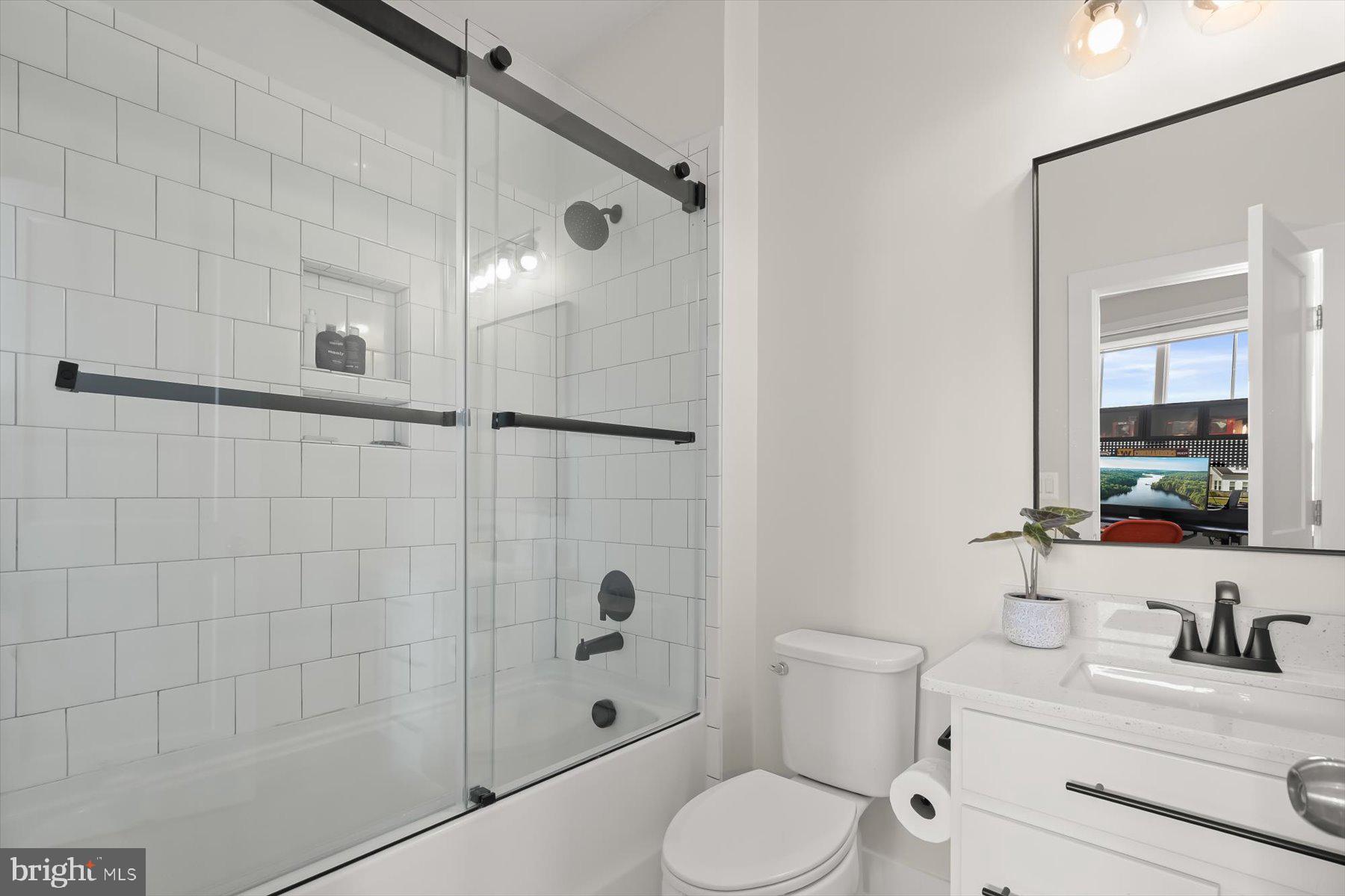 SOUTHERN HILLS - Residential