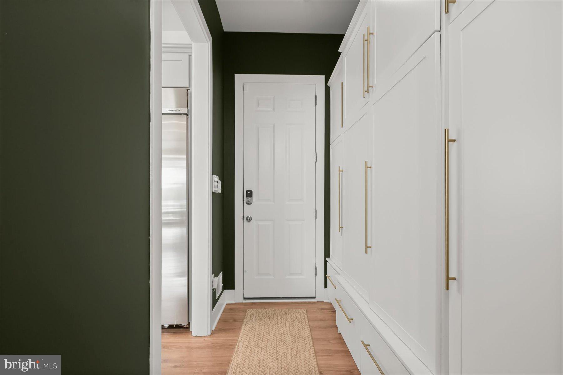 SOUTHERN HILLS - Residential