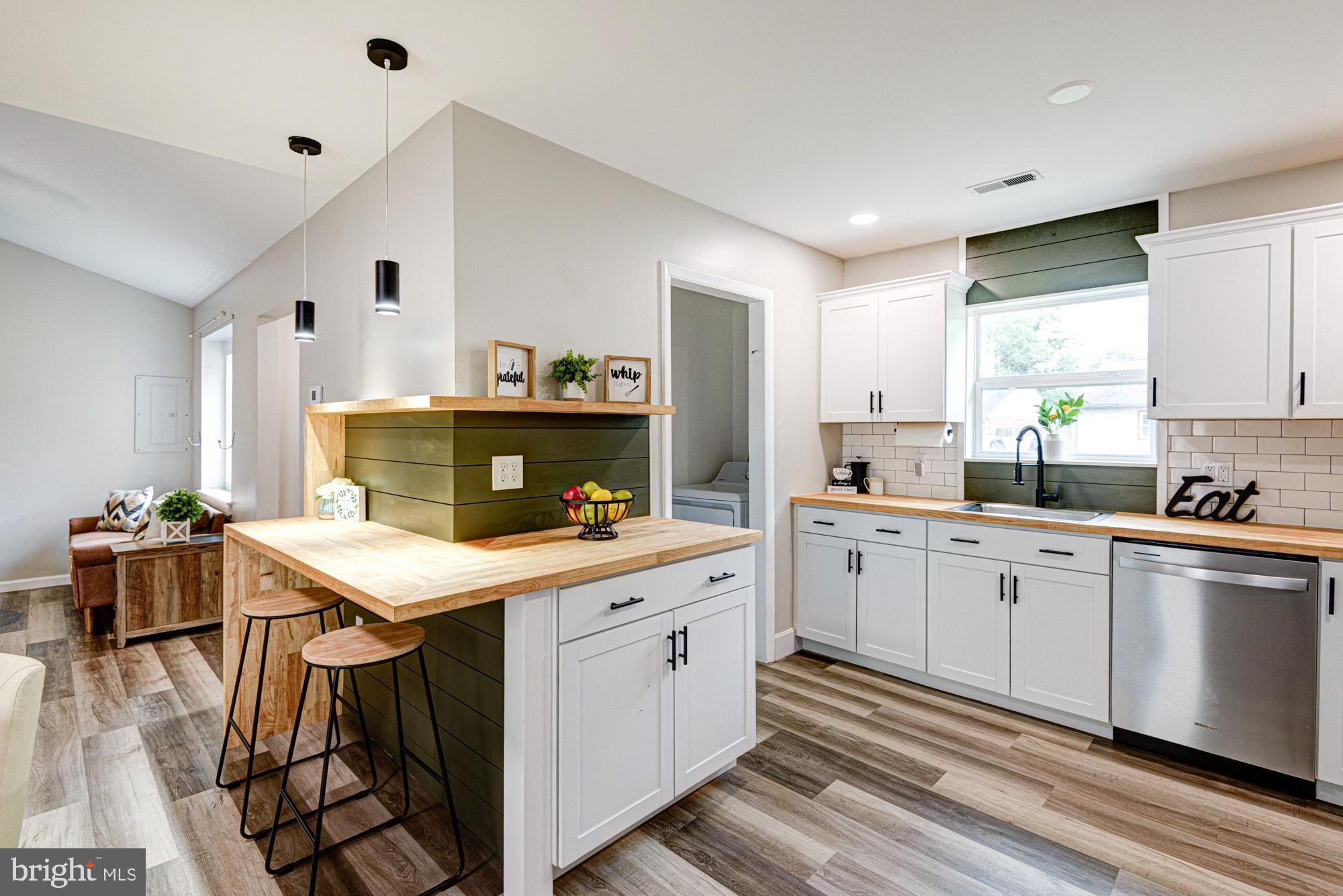BELLTOWN WOODS - Residential