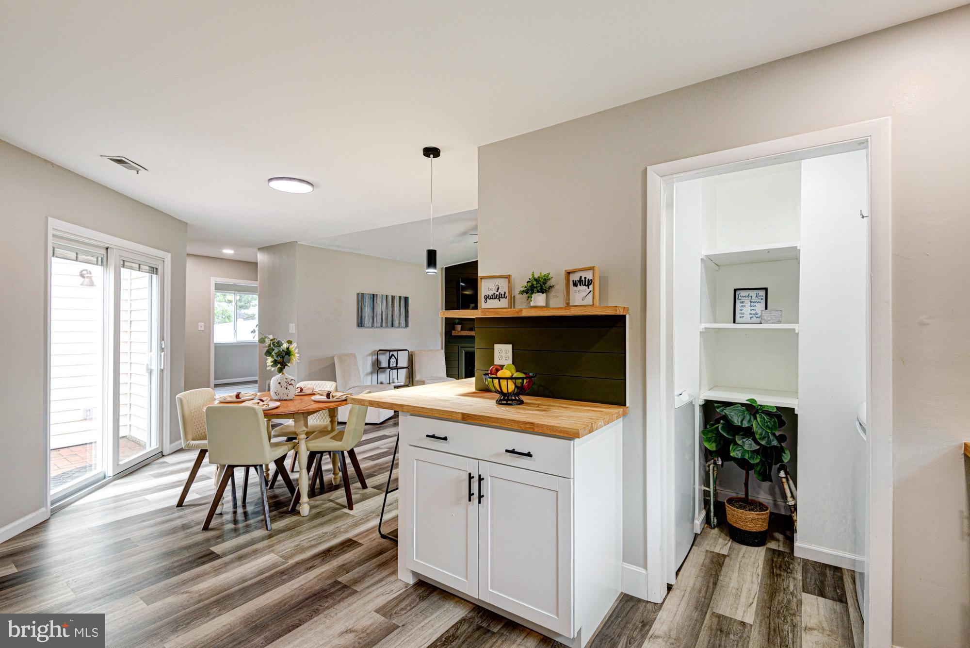 BELLTOWN WOODS - Residential