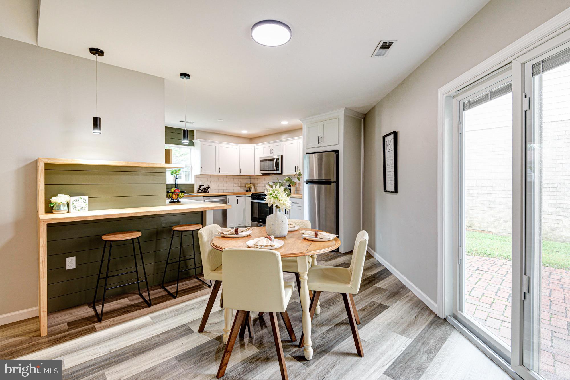 BELLTOWN WOODS - Residential