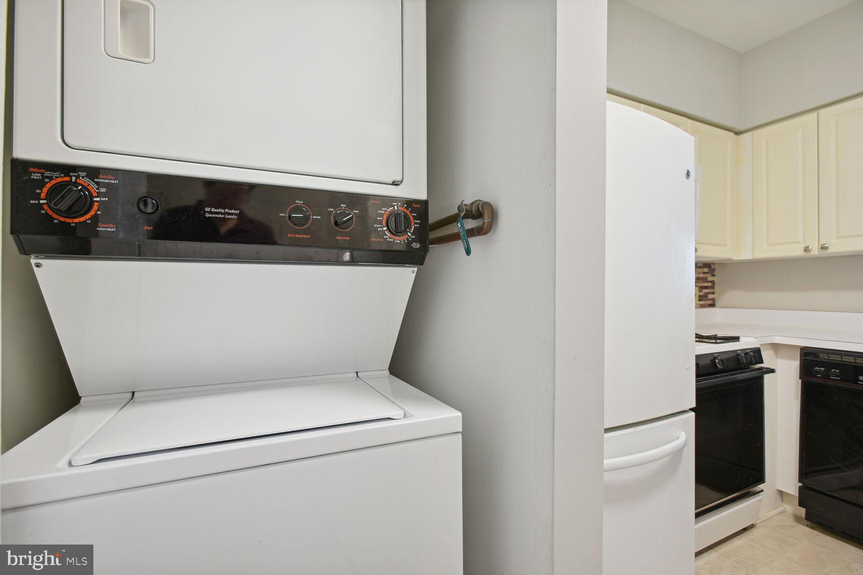 WORLDGATE CONDO - Residential