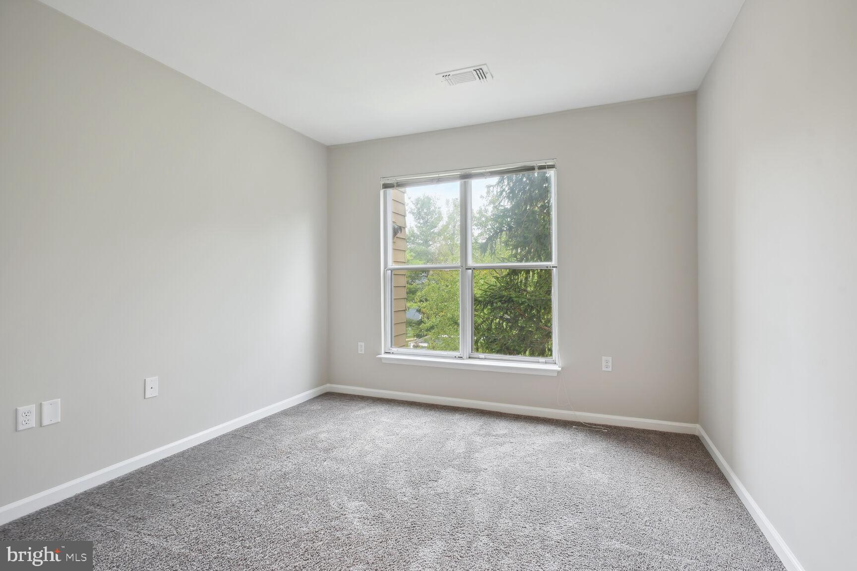 WORLDGATE CONDO - Residential