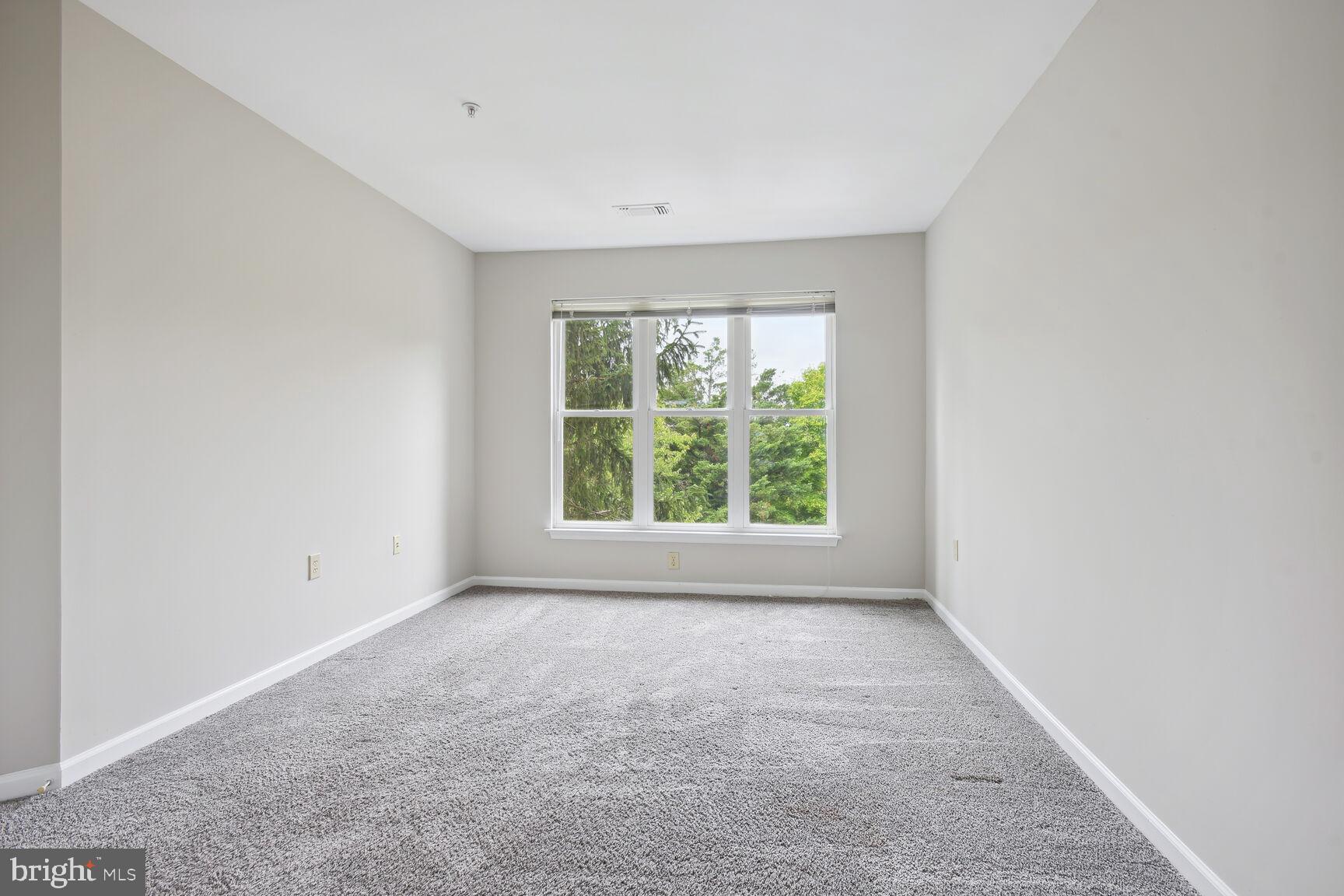 WORLDGATE CONDO - Residential