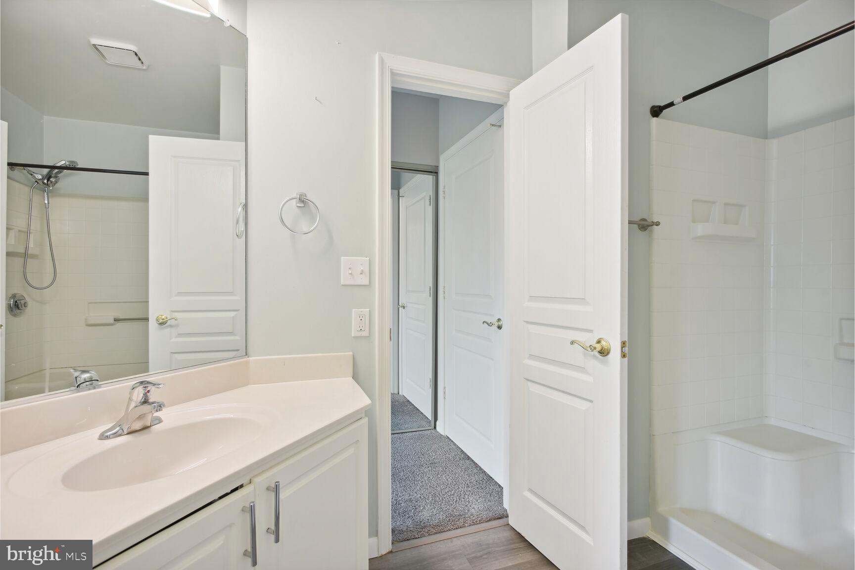 WORLDGATE CONDO - Residential