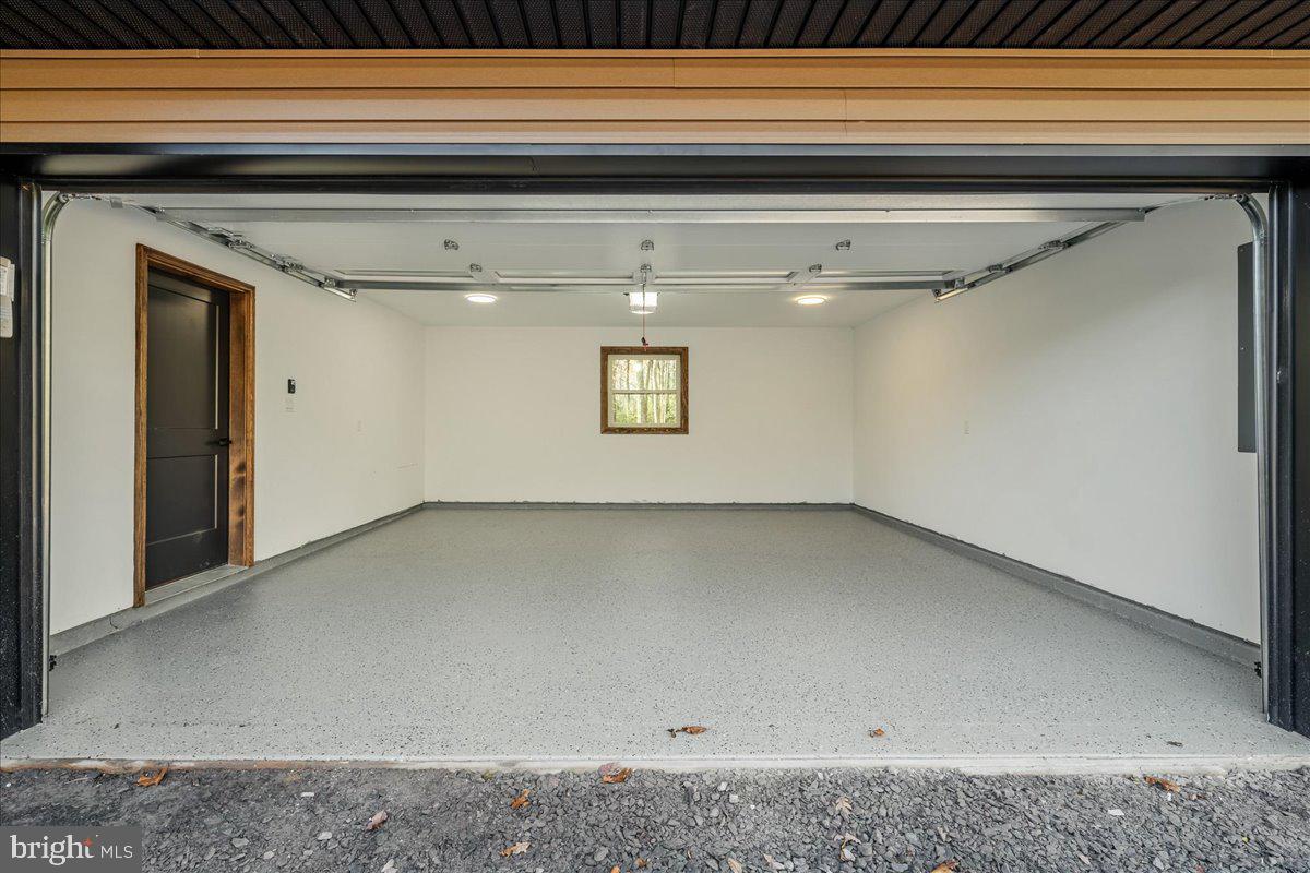 PLEASANT VALLEY WEST - Residential