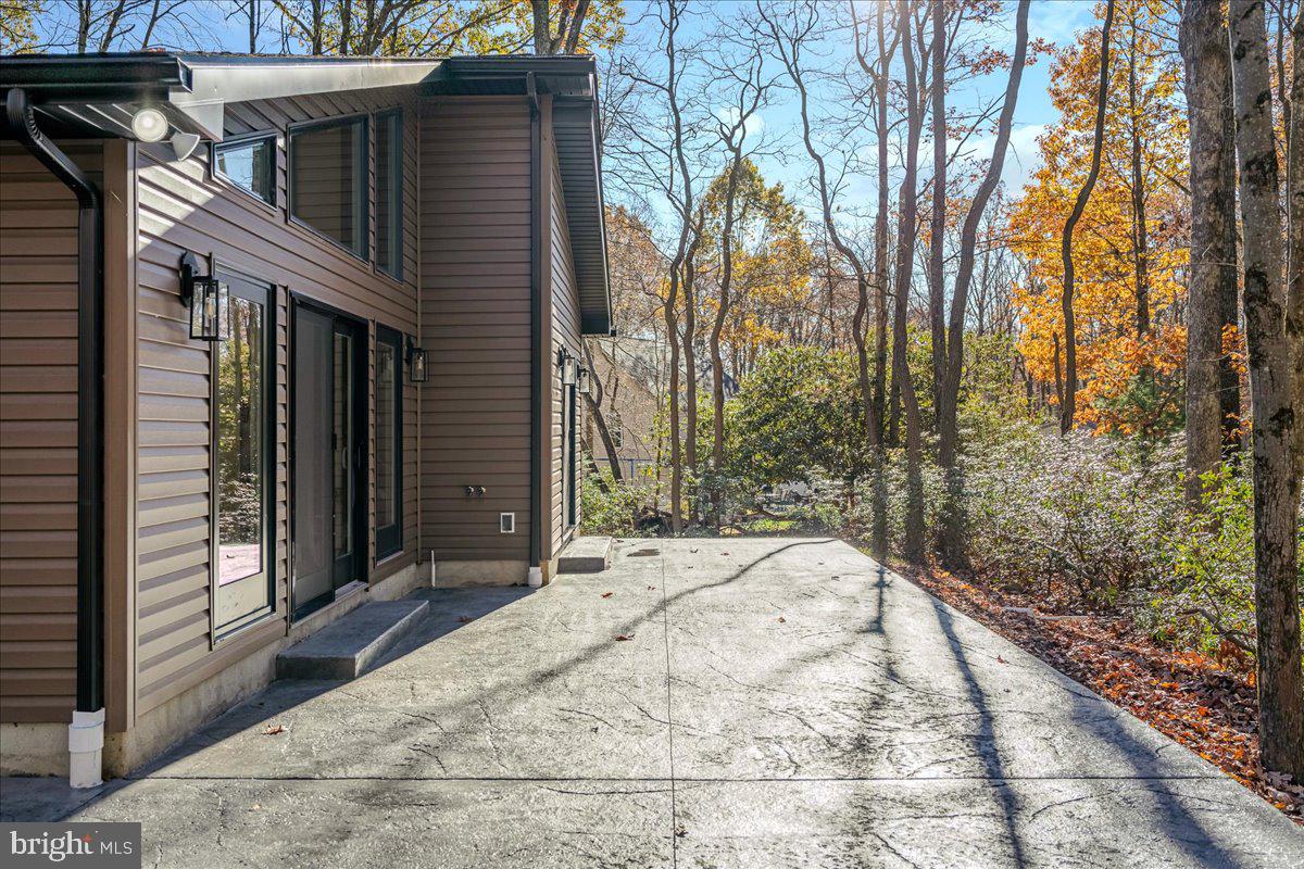 71 FOREST LAKE DRIVE