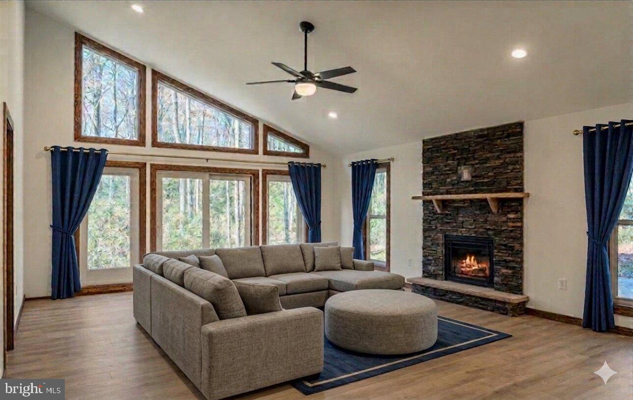 PLEASANT VALLEY WEST - Residential