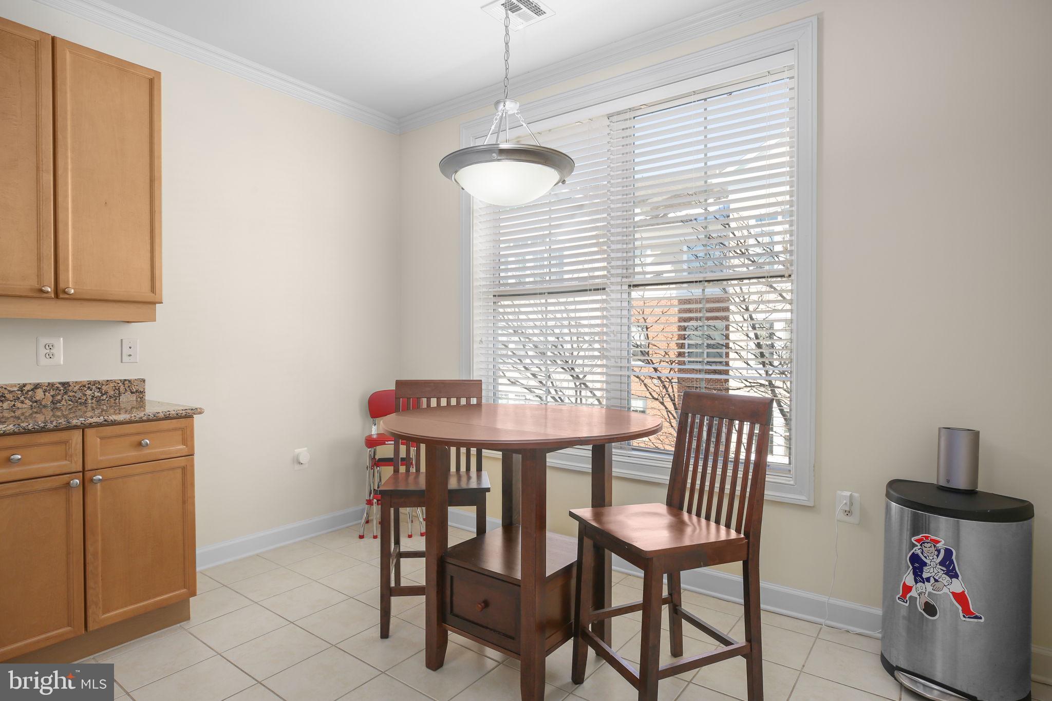 BELMONT TOWN CENTER - Residential