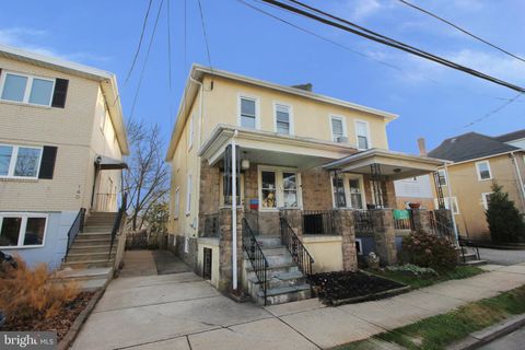 138 ROSEMARY AMBLER PA 19002