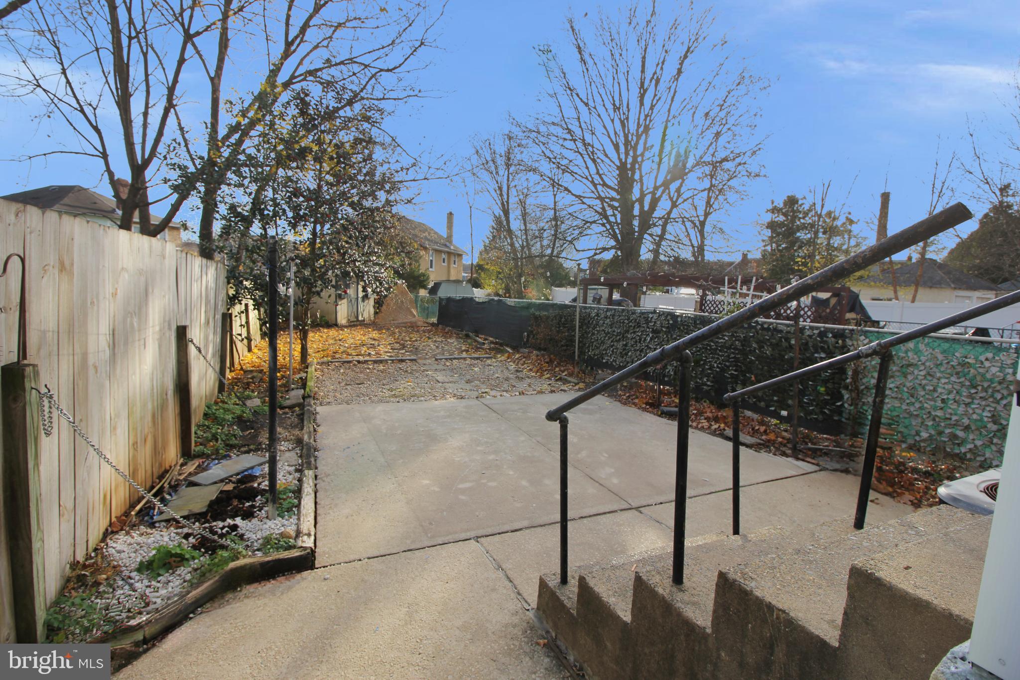 AMBLER HOUSE - Residential