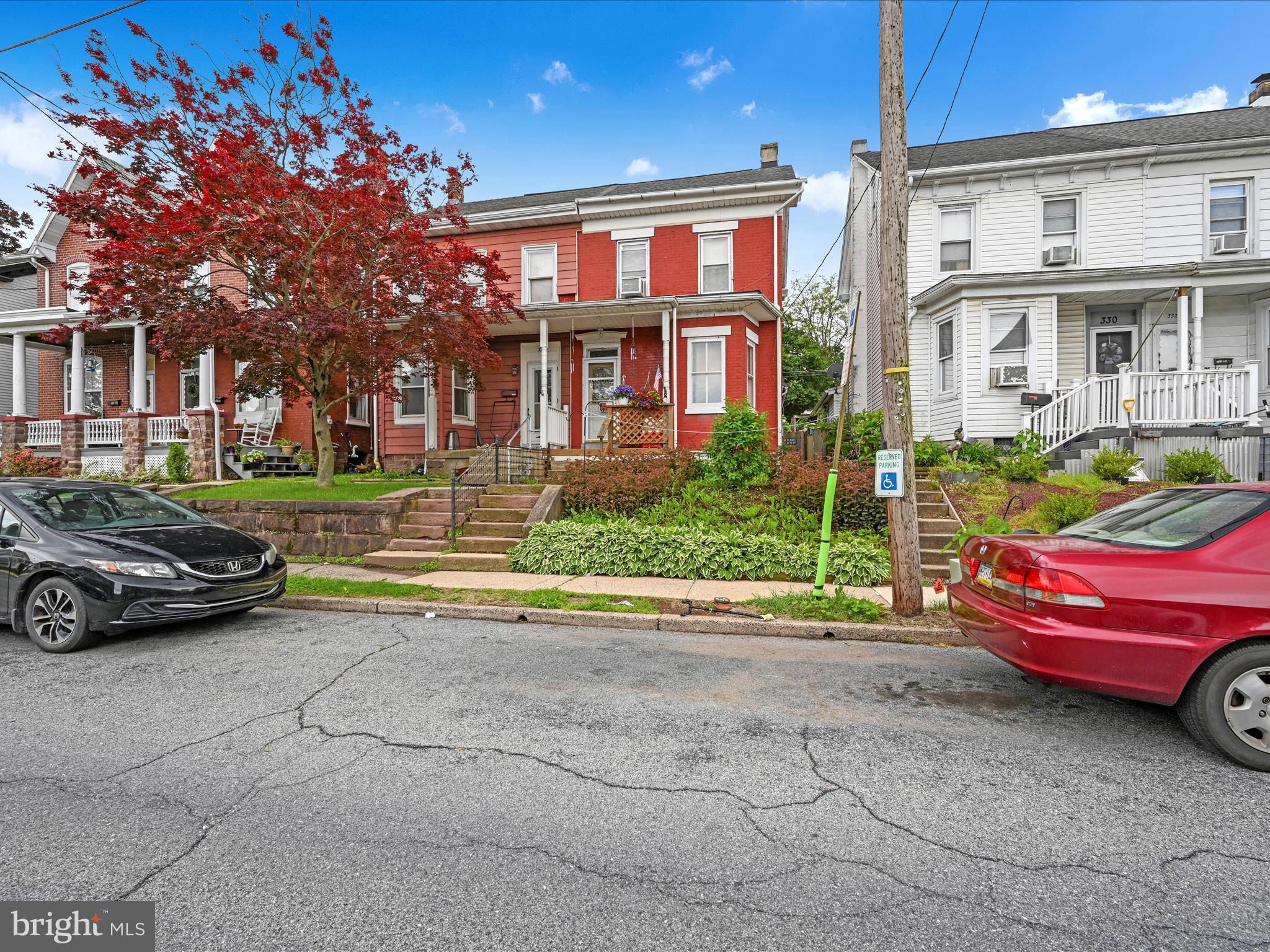 328 W 2ND STREET