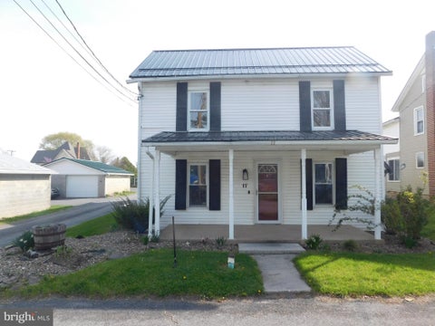 Homes For Sale - 17 Pleasant Street St<br/> Mifflin County, BELLEVILLE, PA 17004
