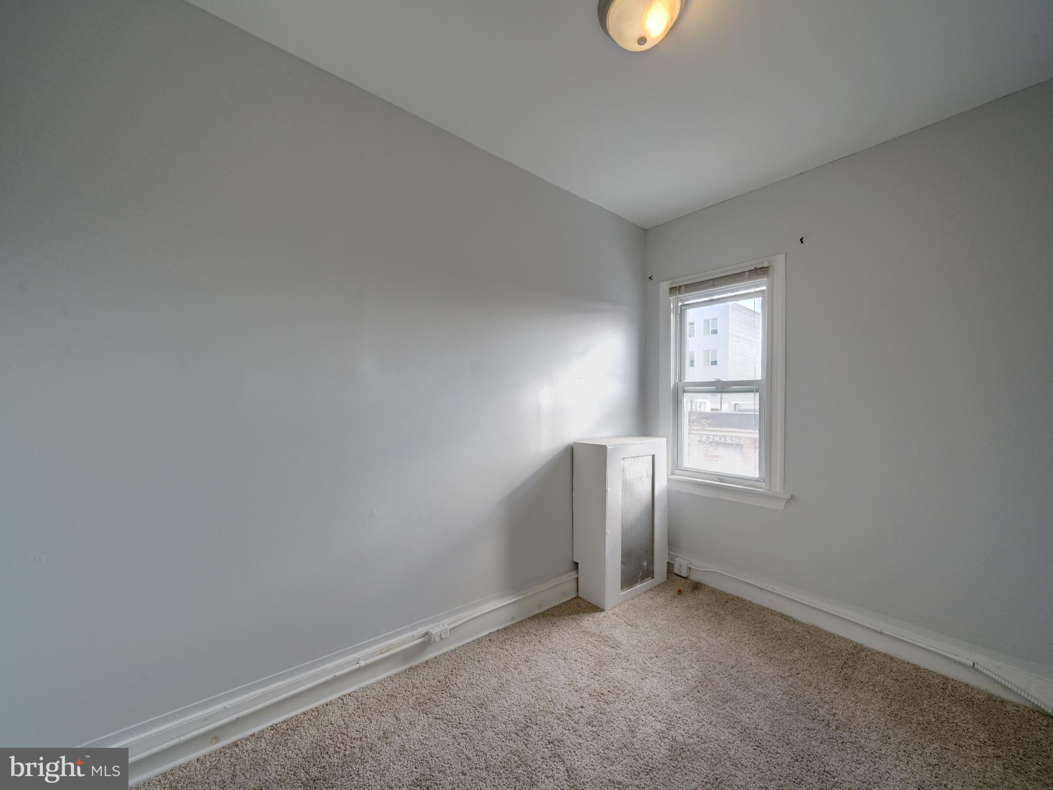 HIGHLANDTOWN - Residential Lease