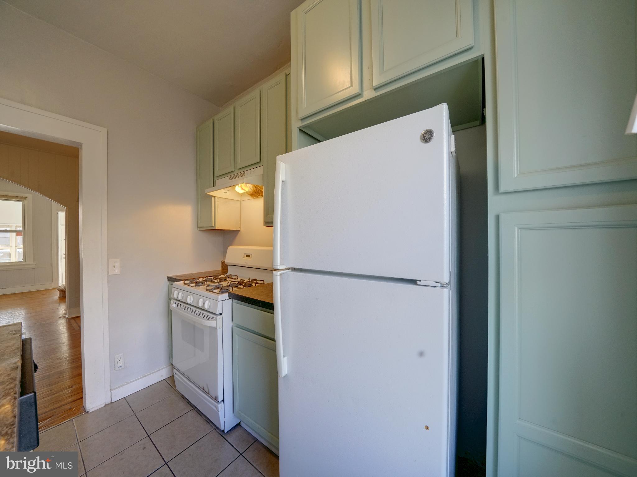 HIGHLANDTOWN - Residential Lease