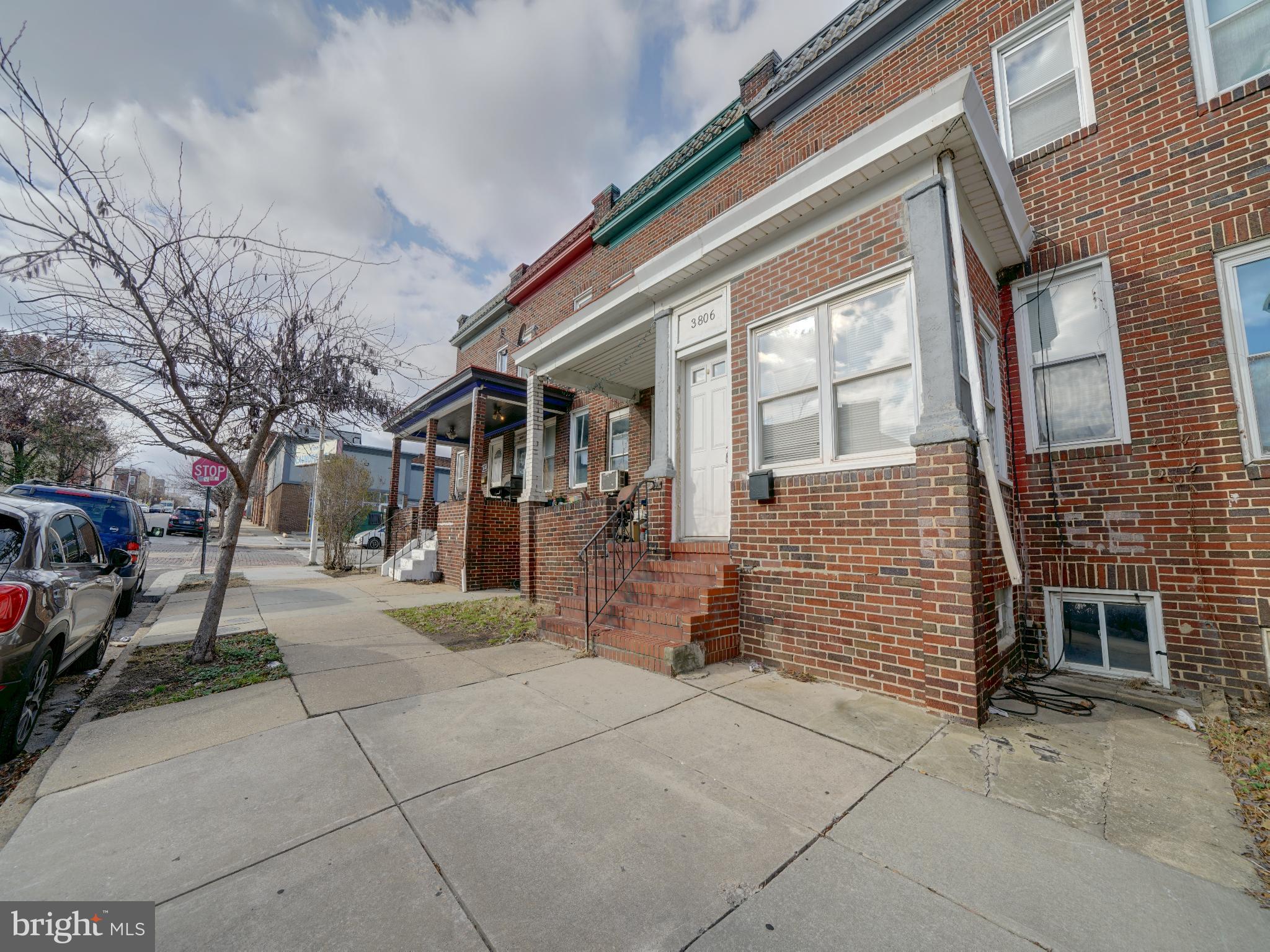 HIGHLANDTOWN - Residential Lease
