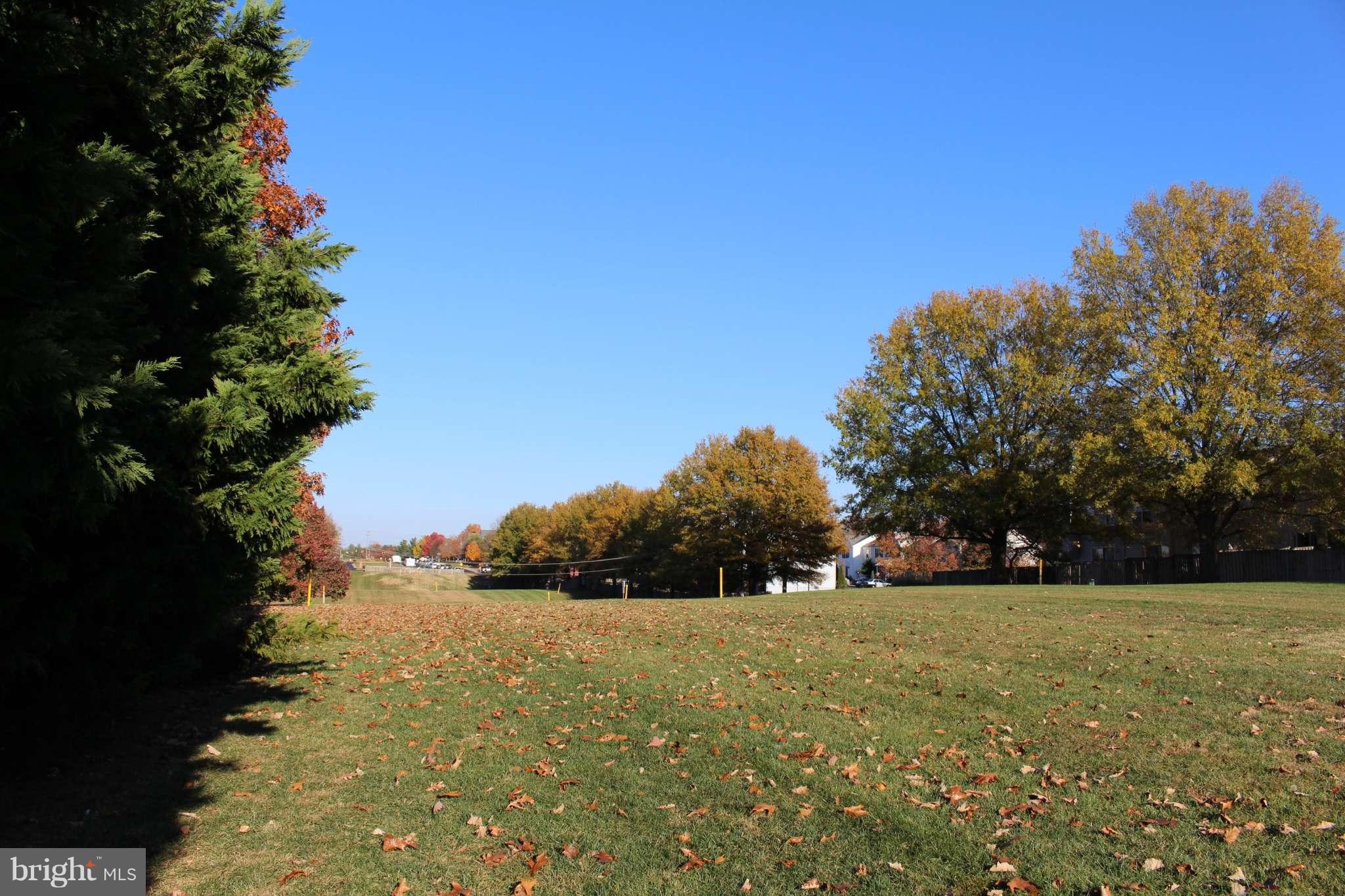 LONDON TOWN WEST - Residential Lease