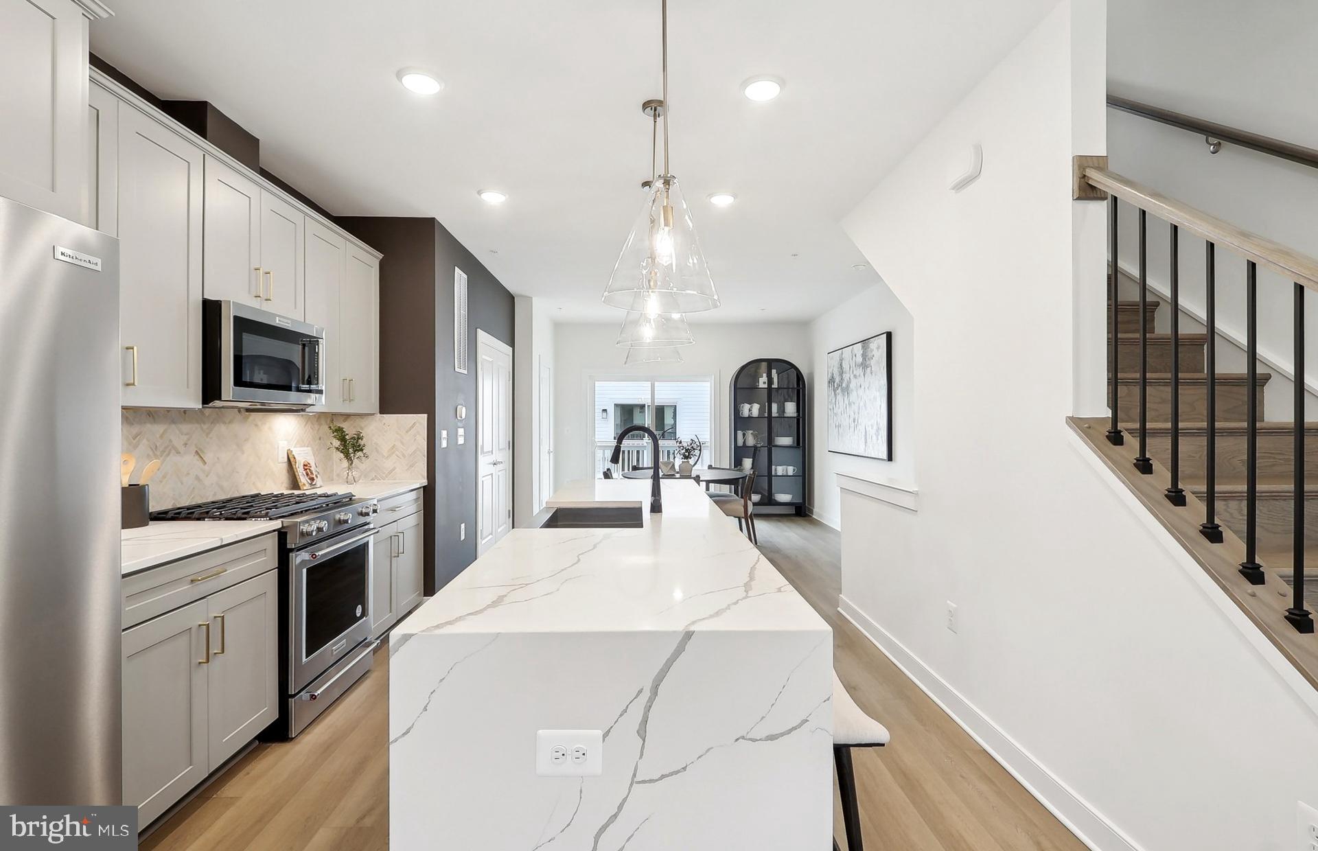 42595 BLACK ANGUS DRIVE