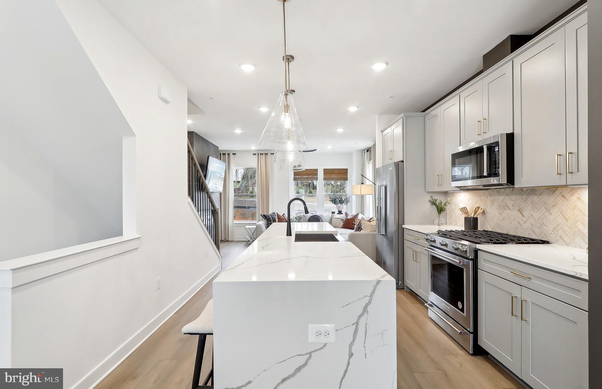 42595 BLACK ANGUS DRIVE