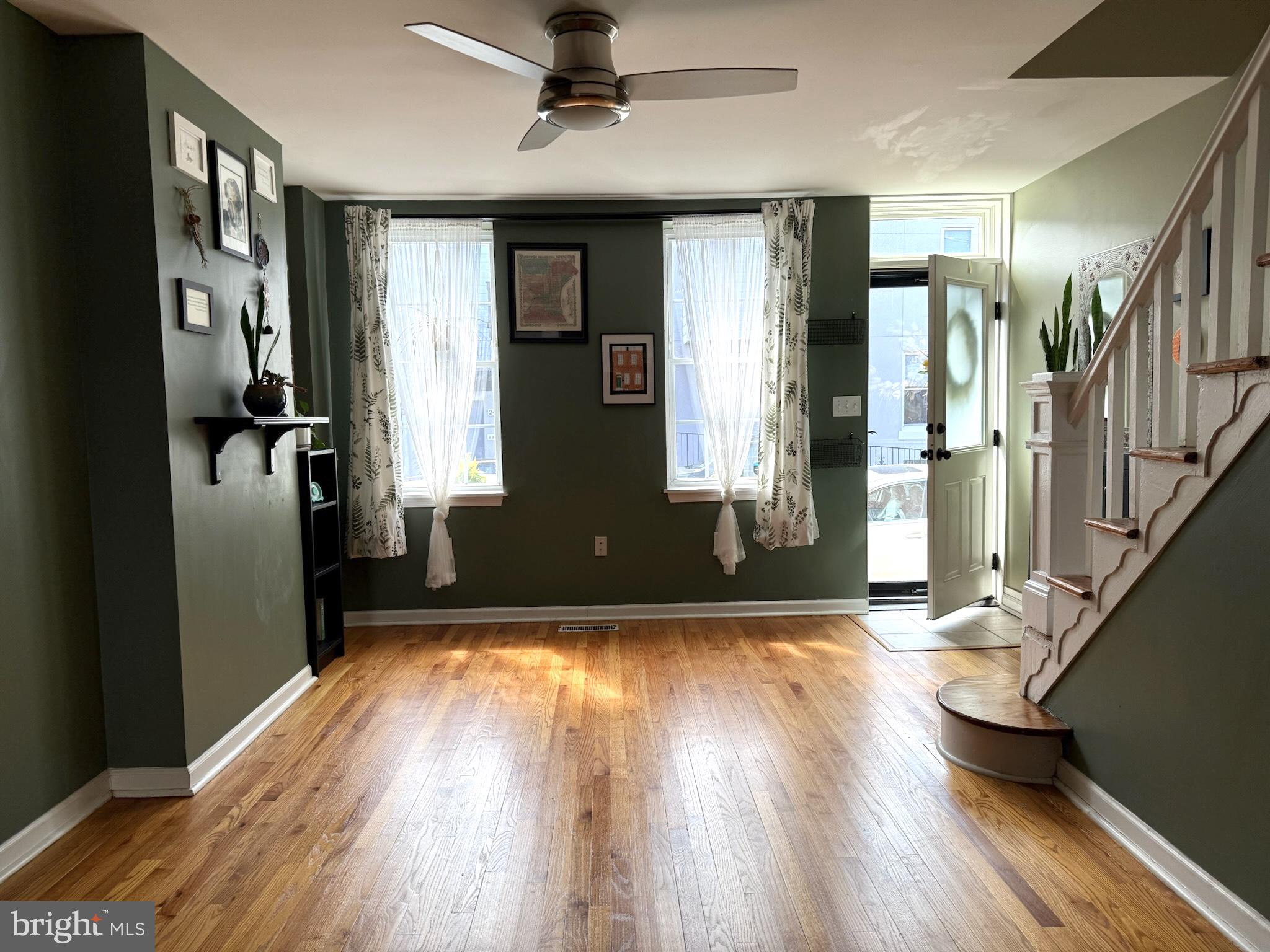 2608 CEDAR STREET
