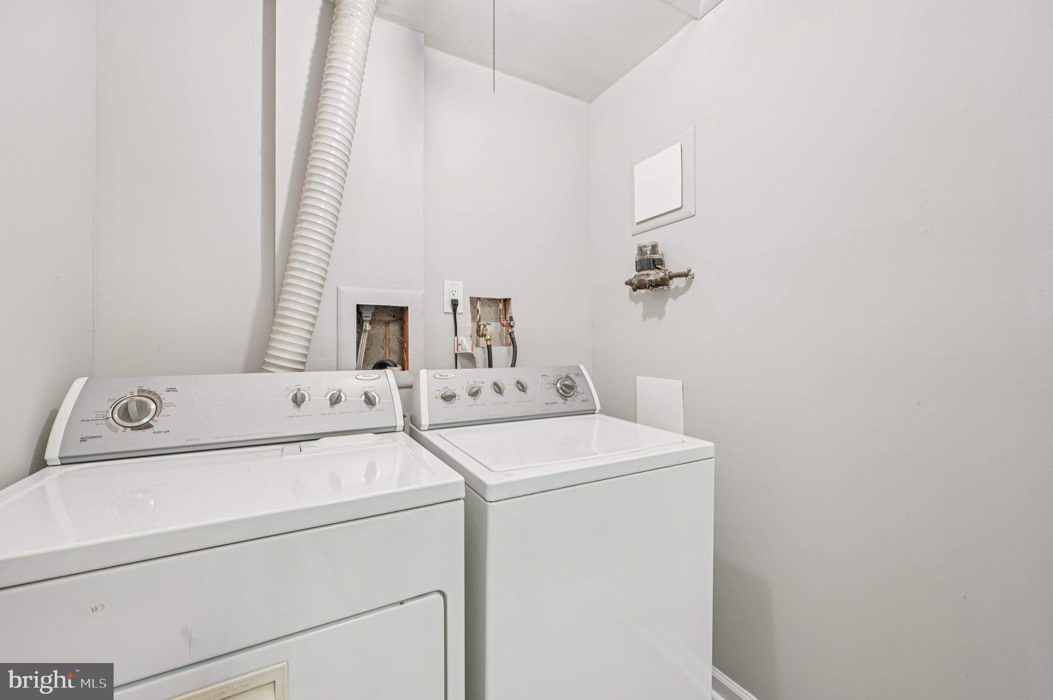 VILLA CAPRI - Residential