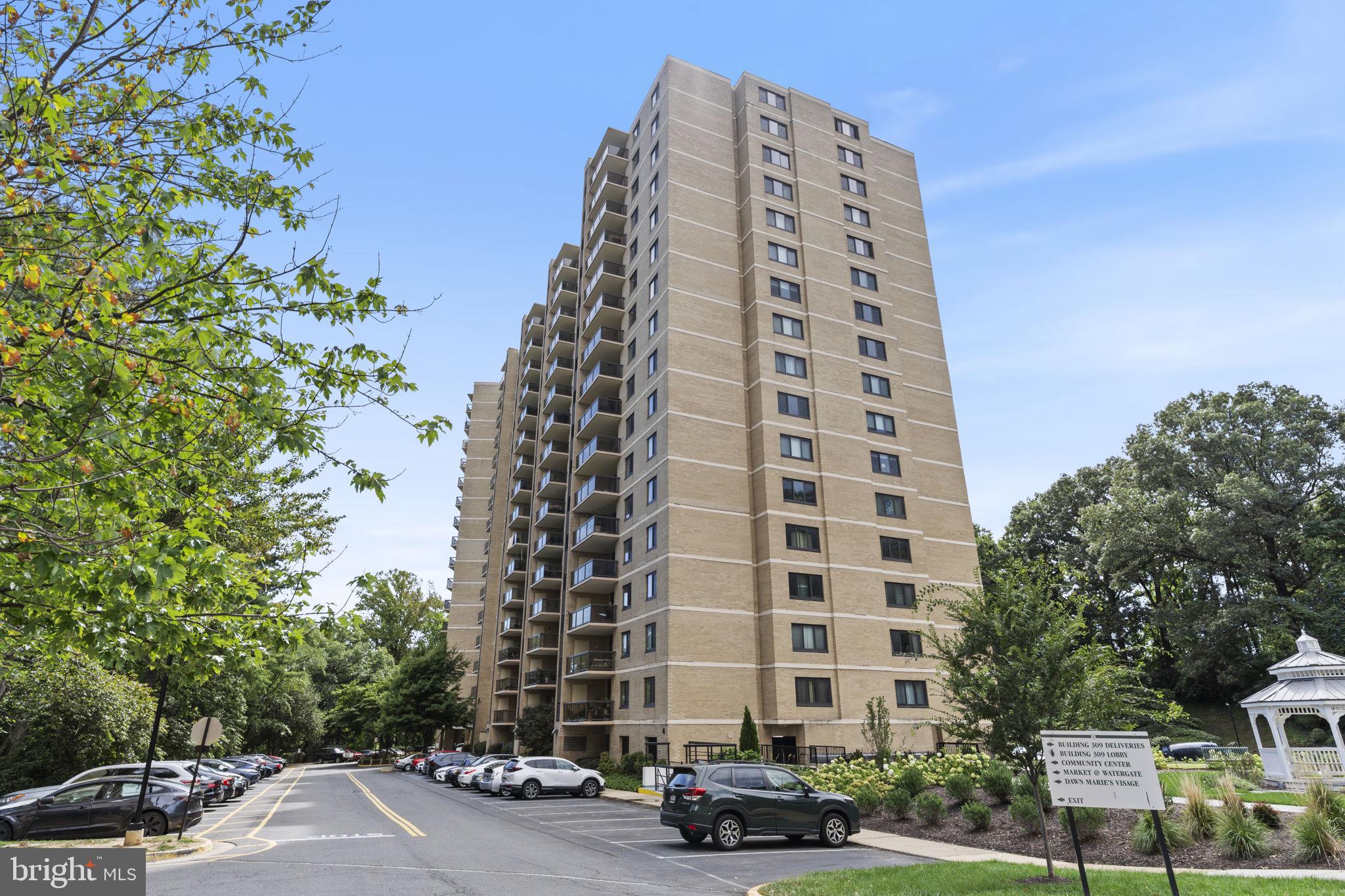 309 YOAKUM PARKWAY 1705
