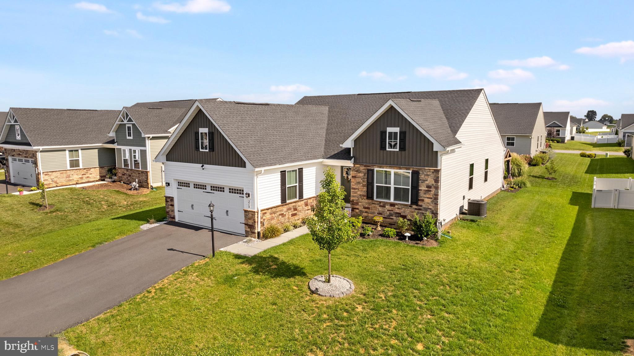 218 WYOMING WAY