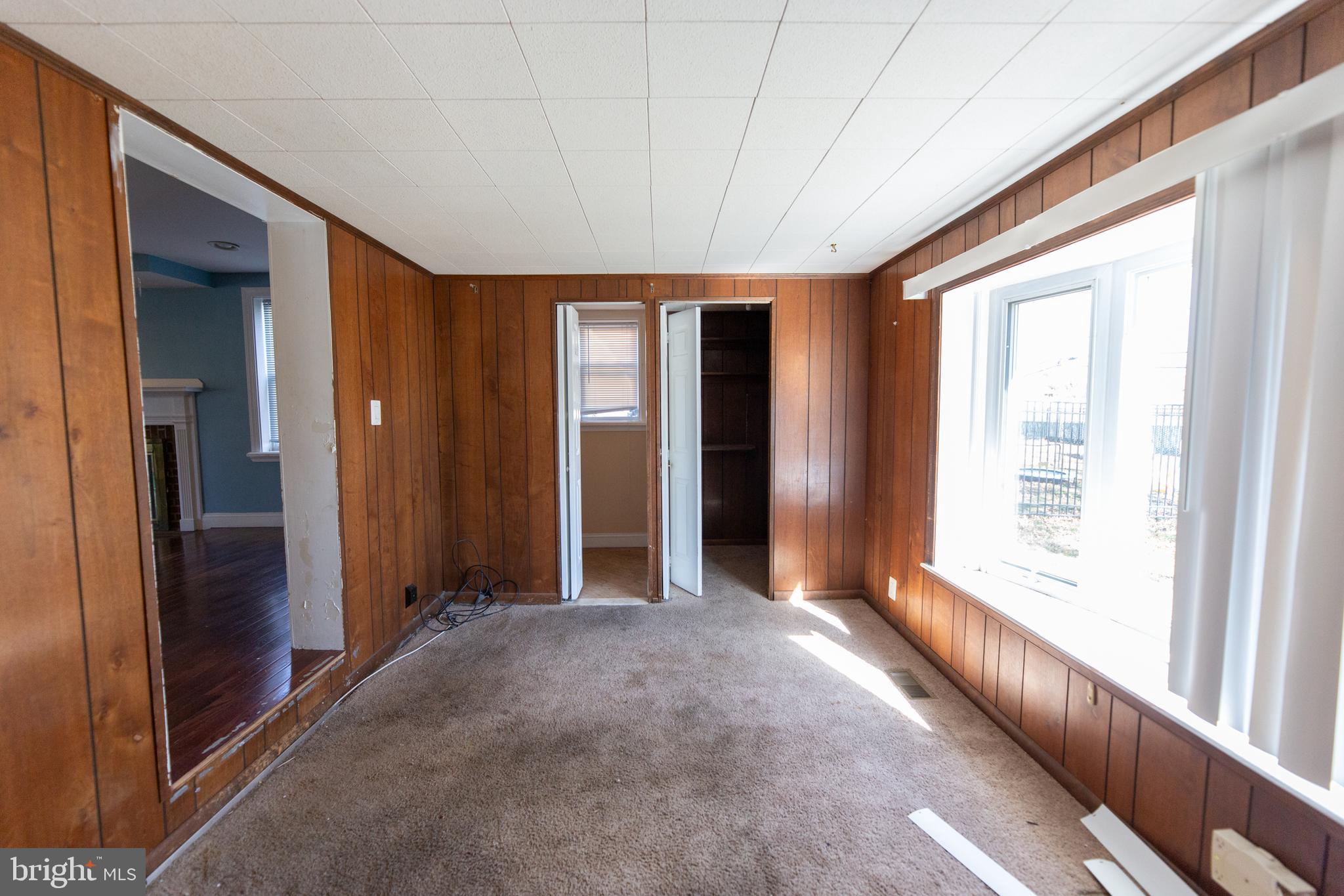 OAK LANE MANOR - Residential