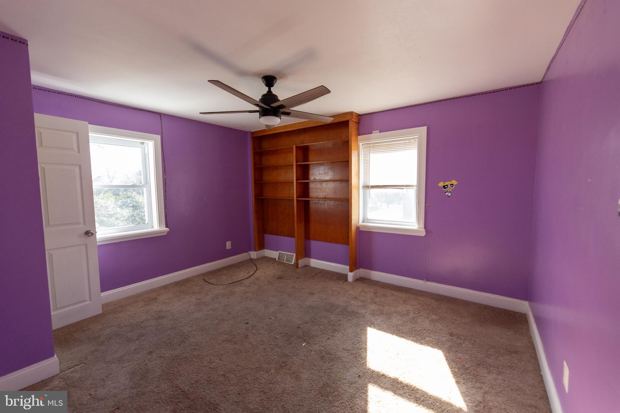 OAK LANE MANOR - Residential