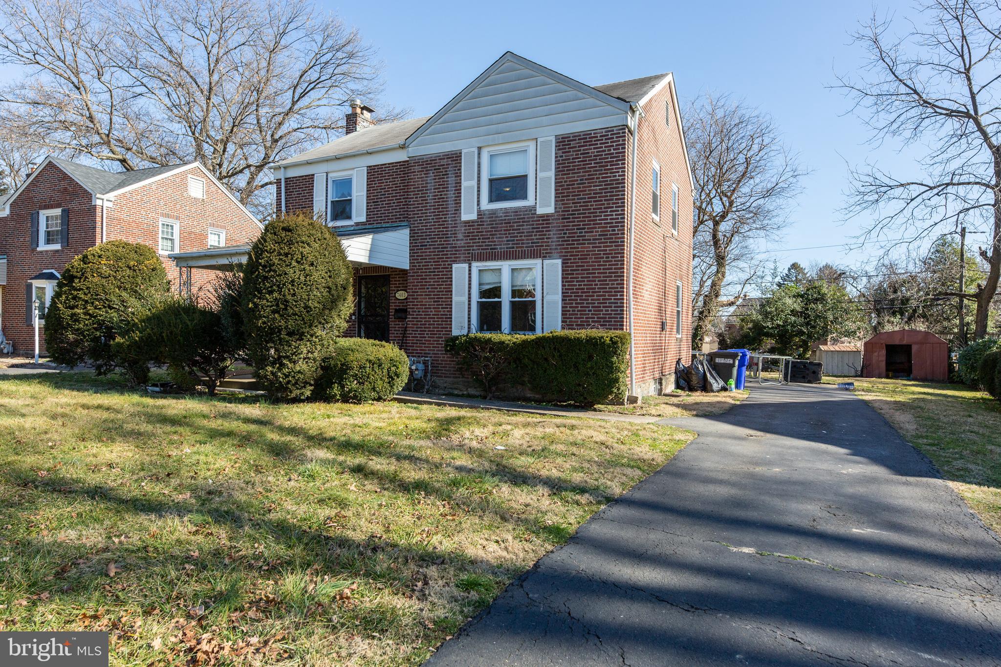 OAK LANE MANOR - Residential