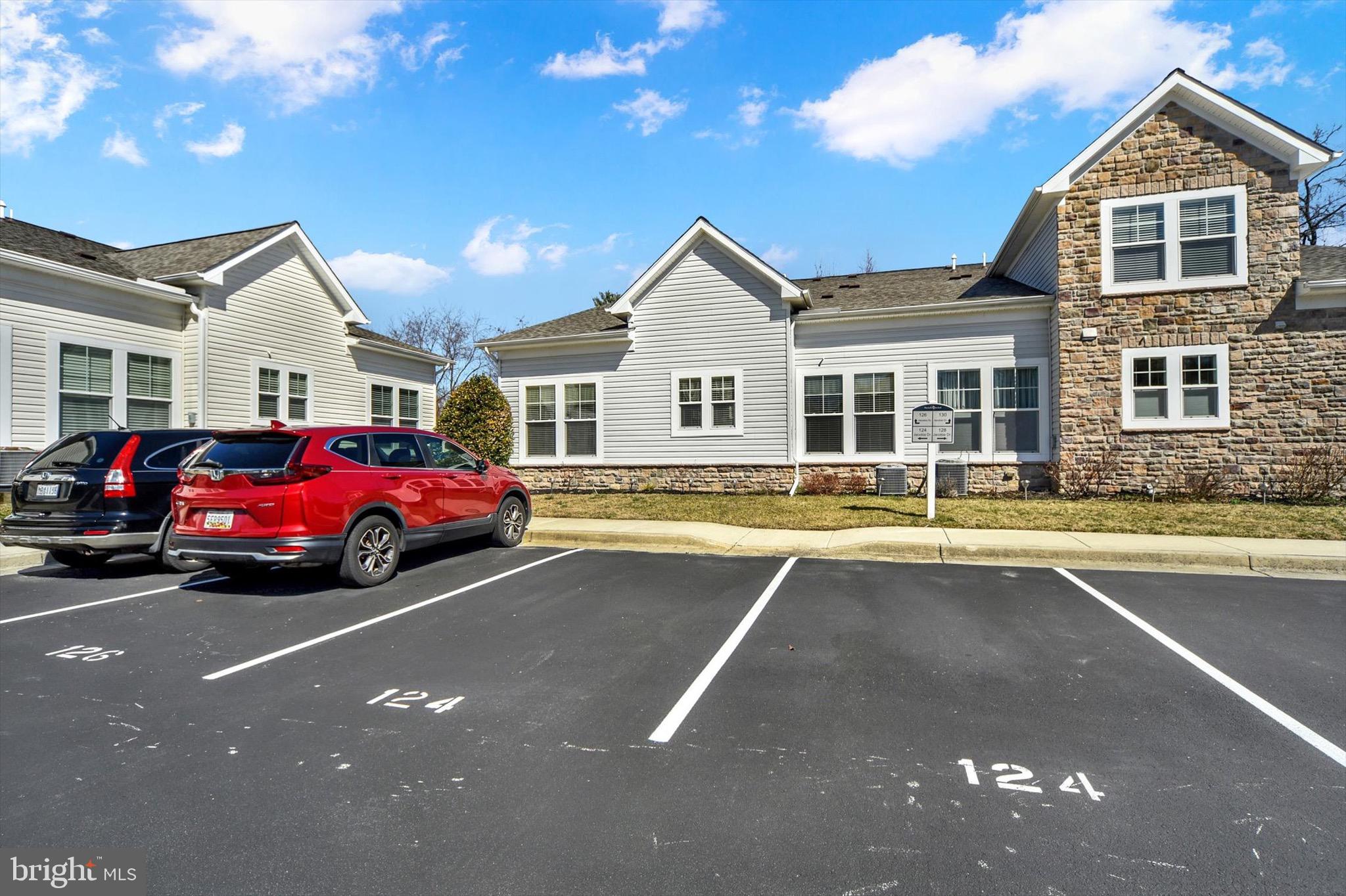 PEARMAN'S OVERLOOK - Residential