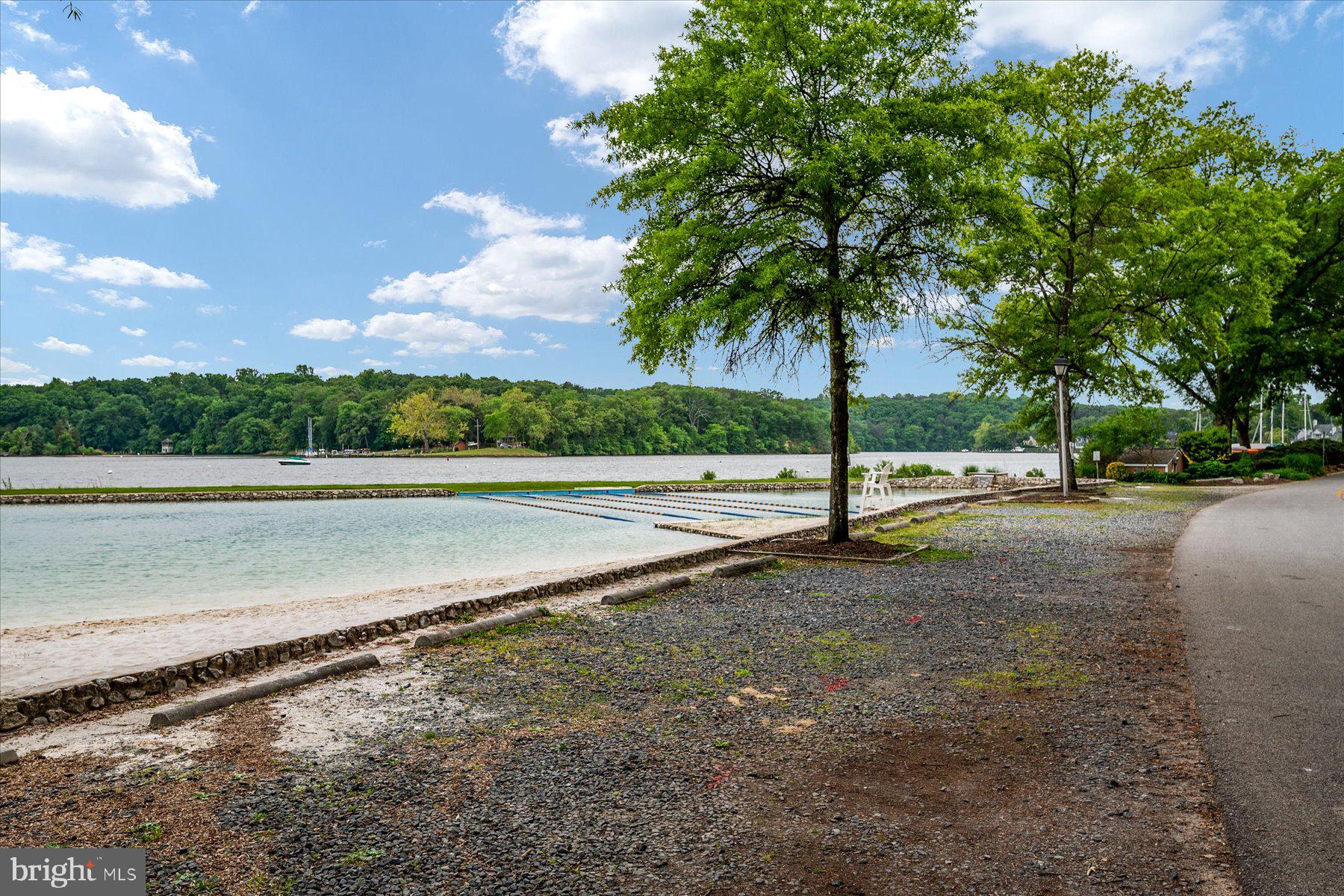 BEN OAKS ON SEVERN - Residential