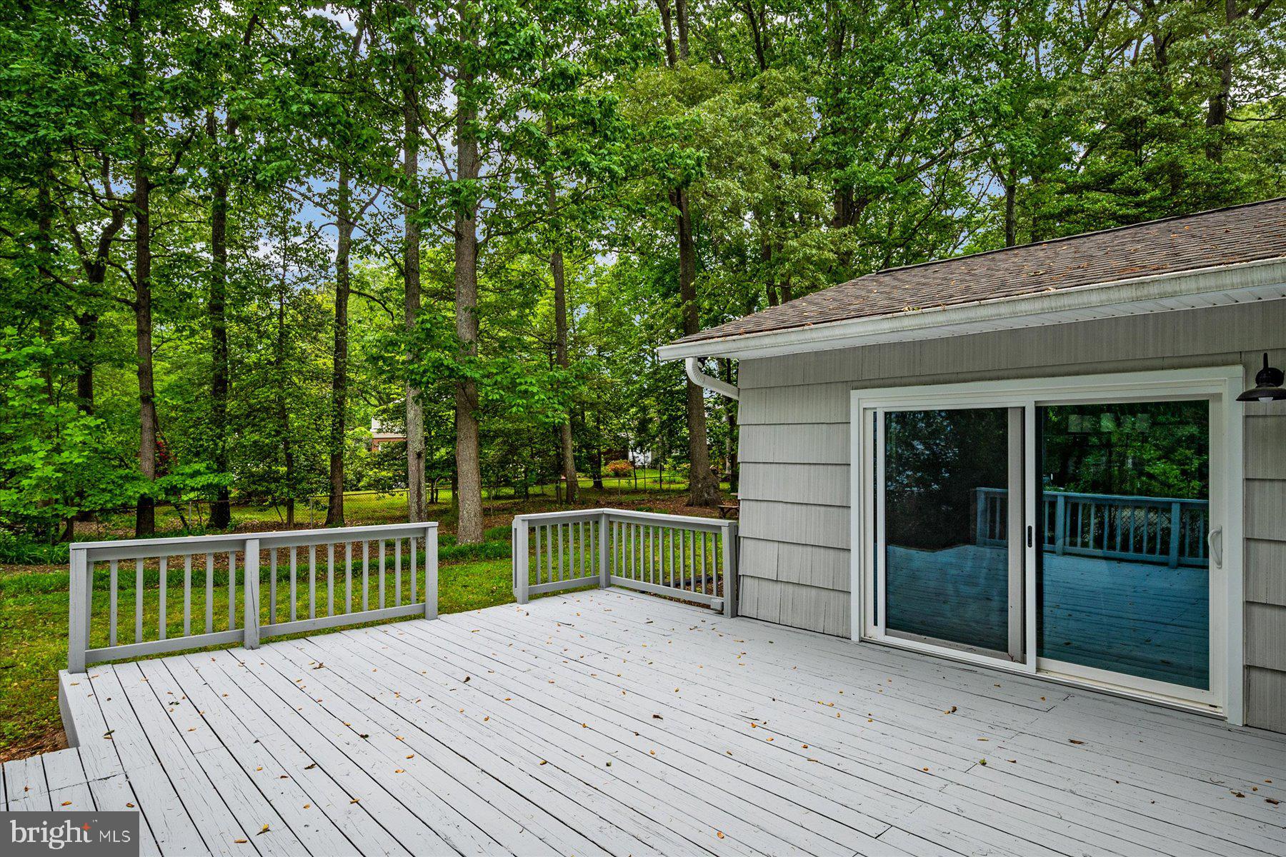 BEN OAKS ON SEVERN - Residential