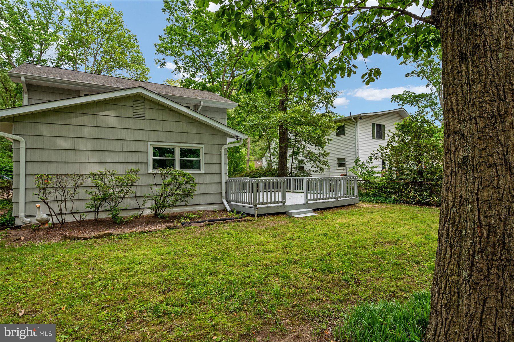 BEN OAKS ON SEVERN - Residential