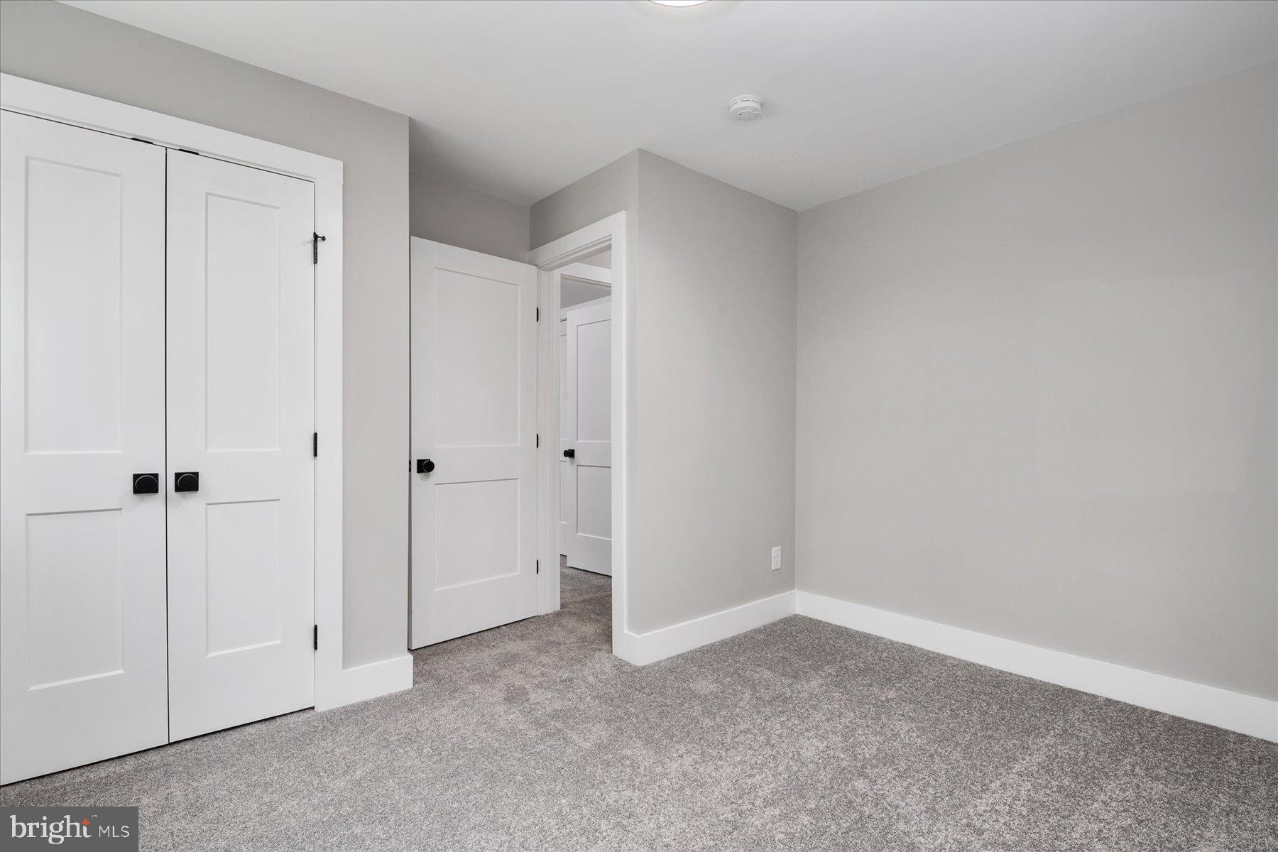 BEN OAKS ON SEVERN - Residential