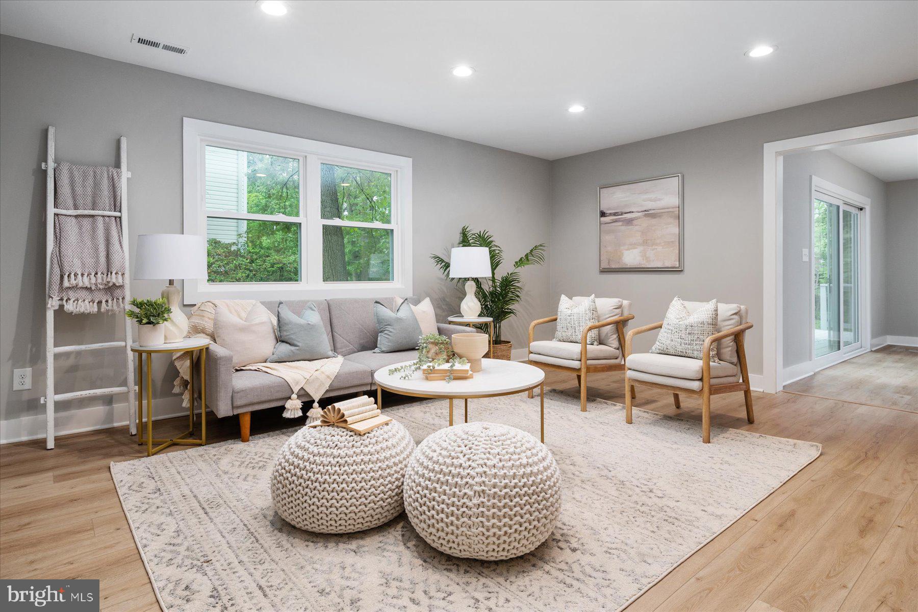 BEN OAKS ON SEVERN - Residential