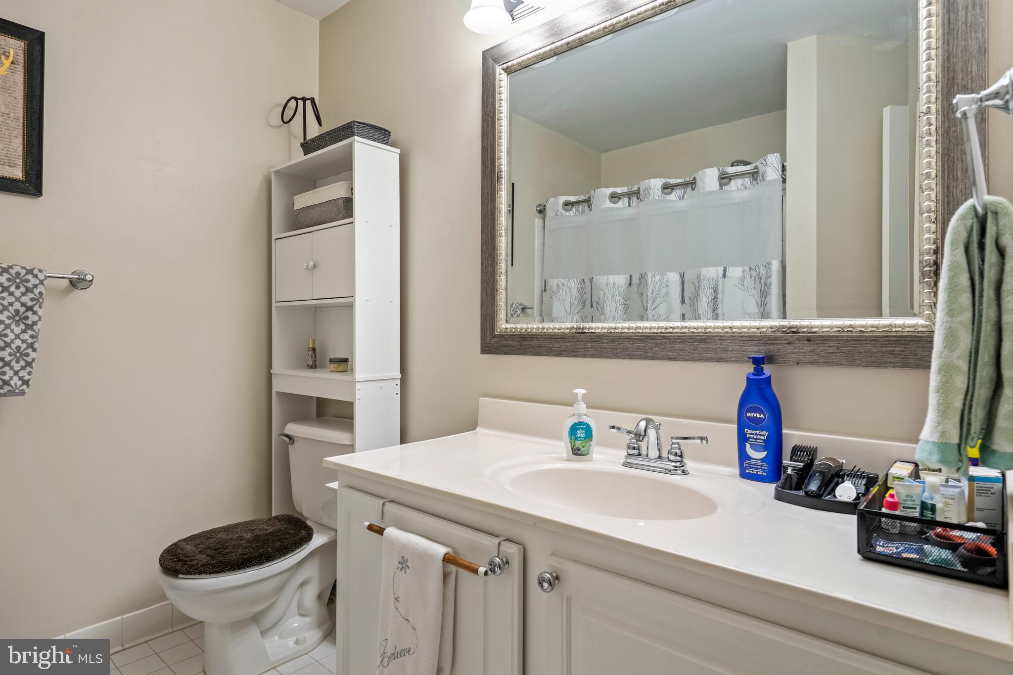 SUTTON RIDGE - Residential