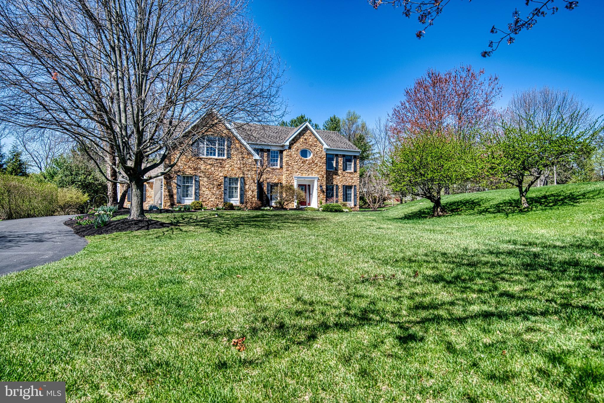 BLUE BELL CC - Residential