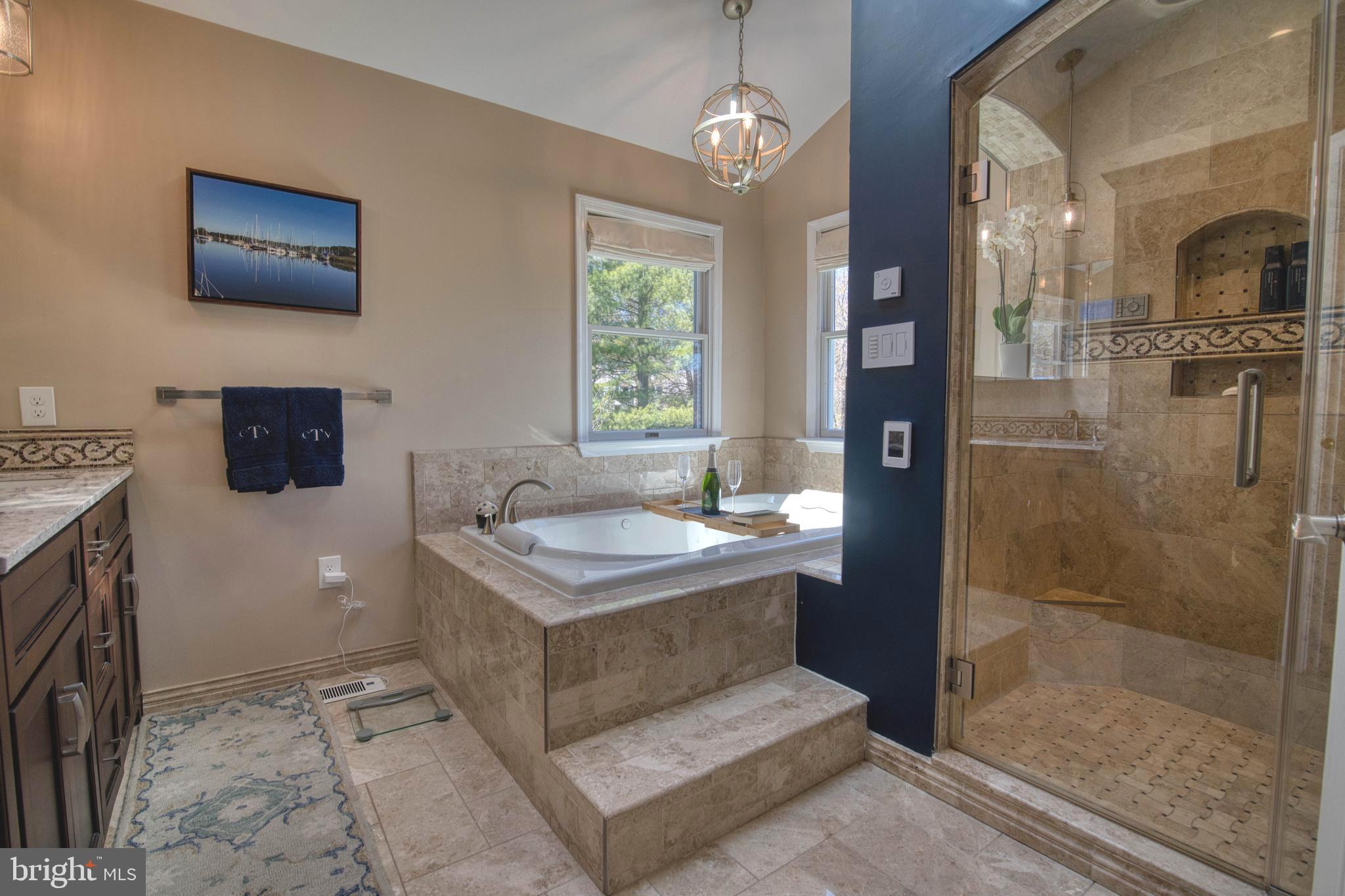 BLUE BELL CC - Residential