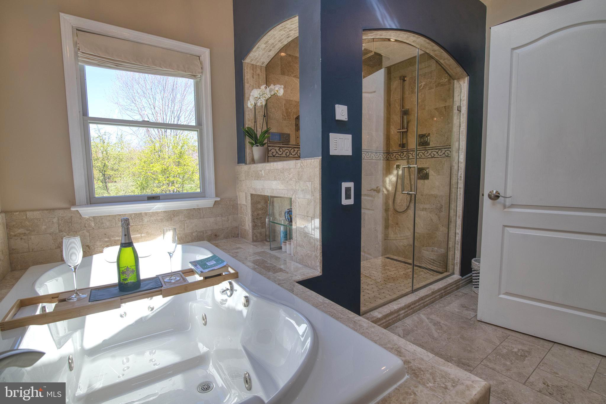 BLUE BELL CC - Residential