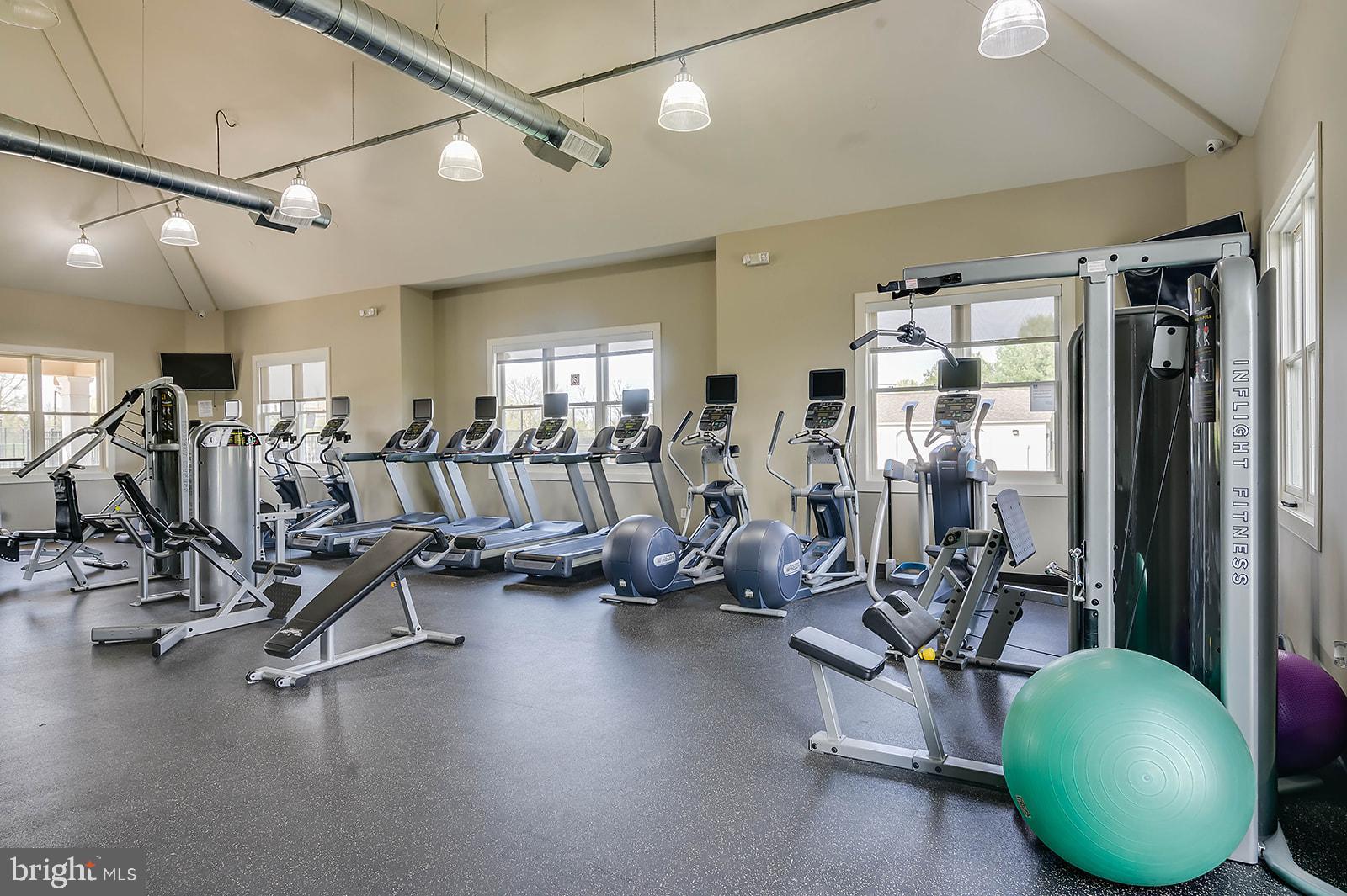 BLUE BELL CC - Residential