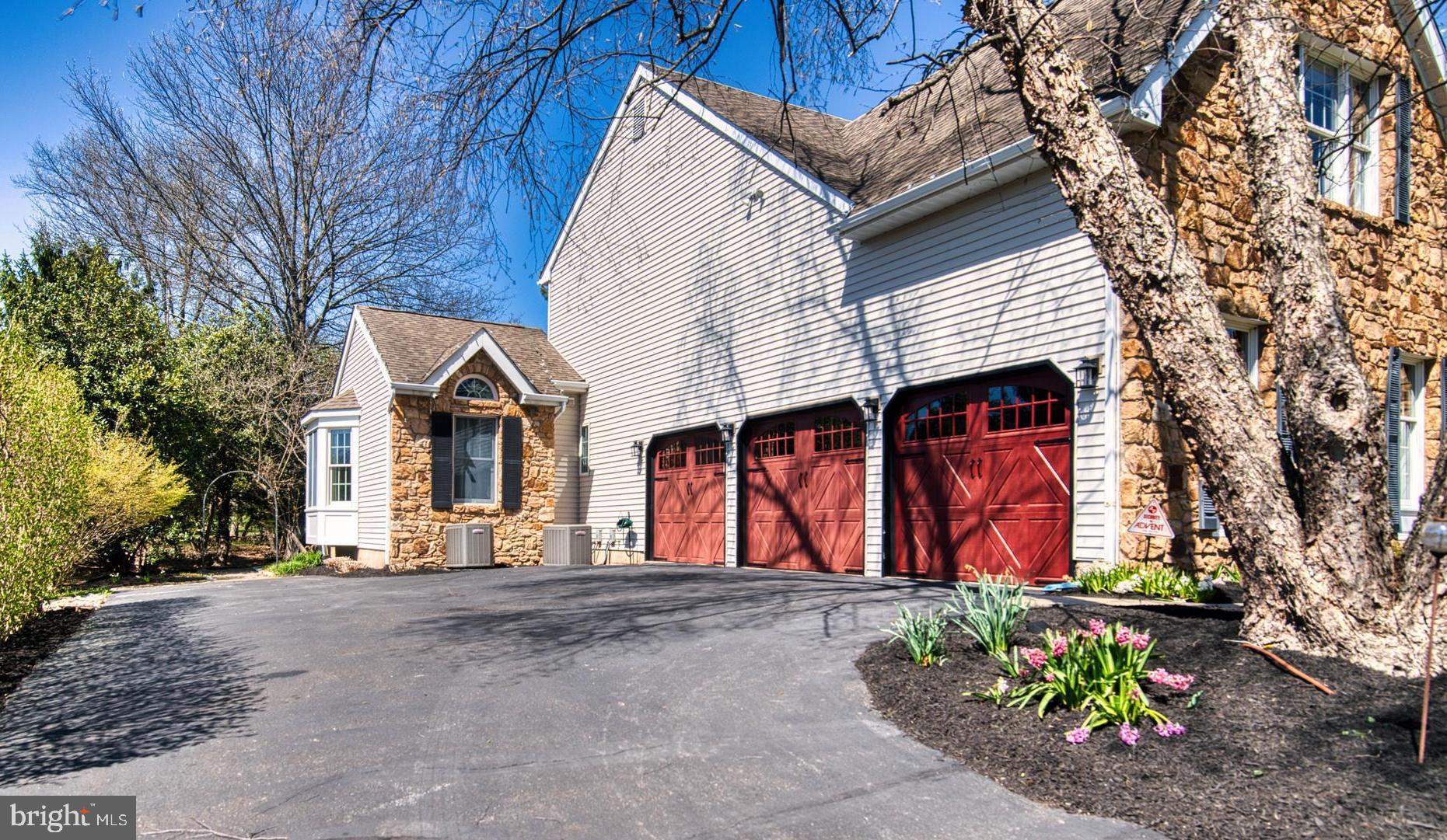 BLUE BELL CC - Residential