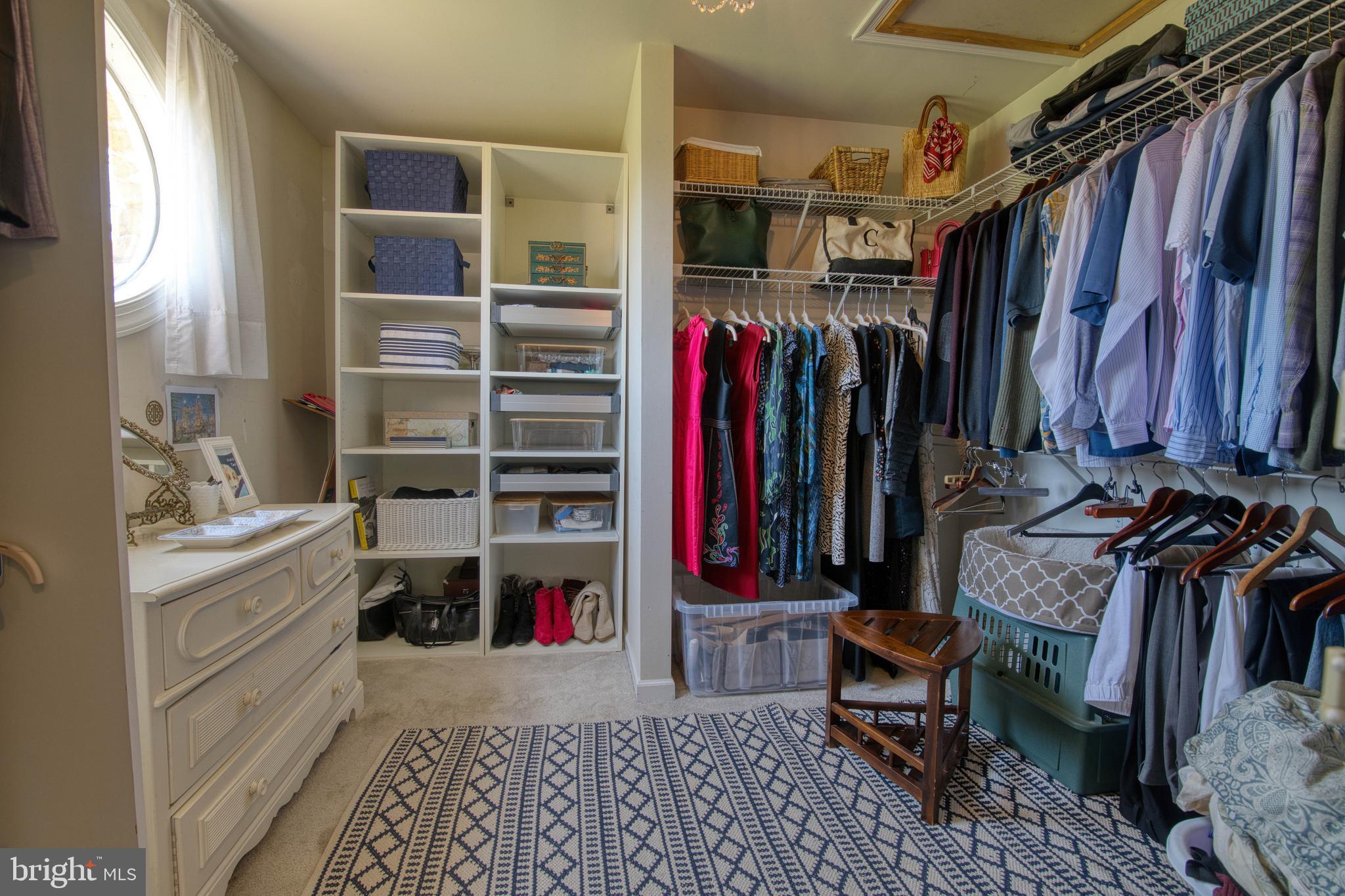 BLUE BELL CC - Residential