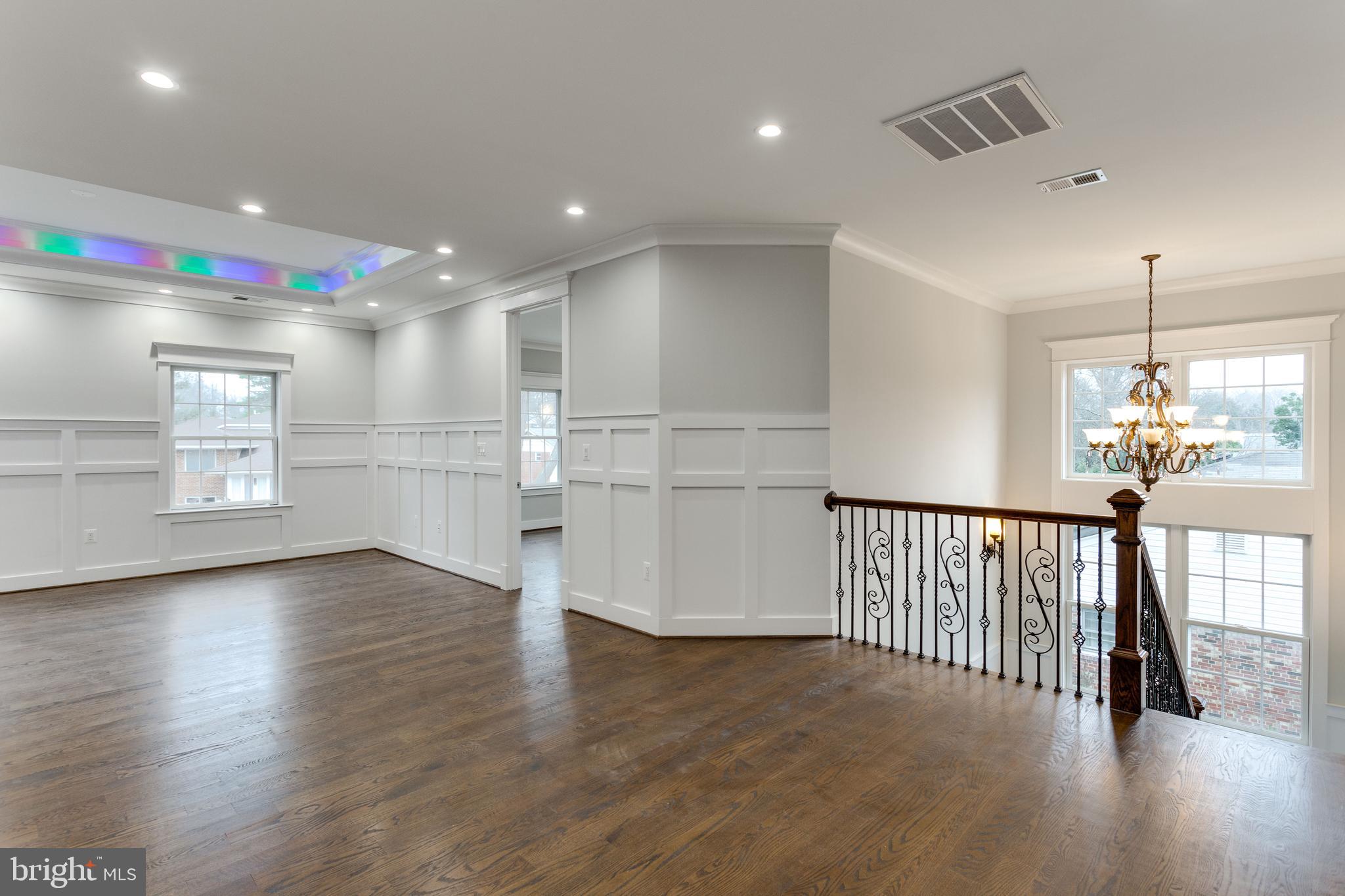 BROYHILL LANGLEY ESTATES - Residential