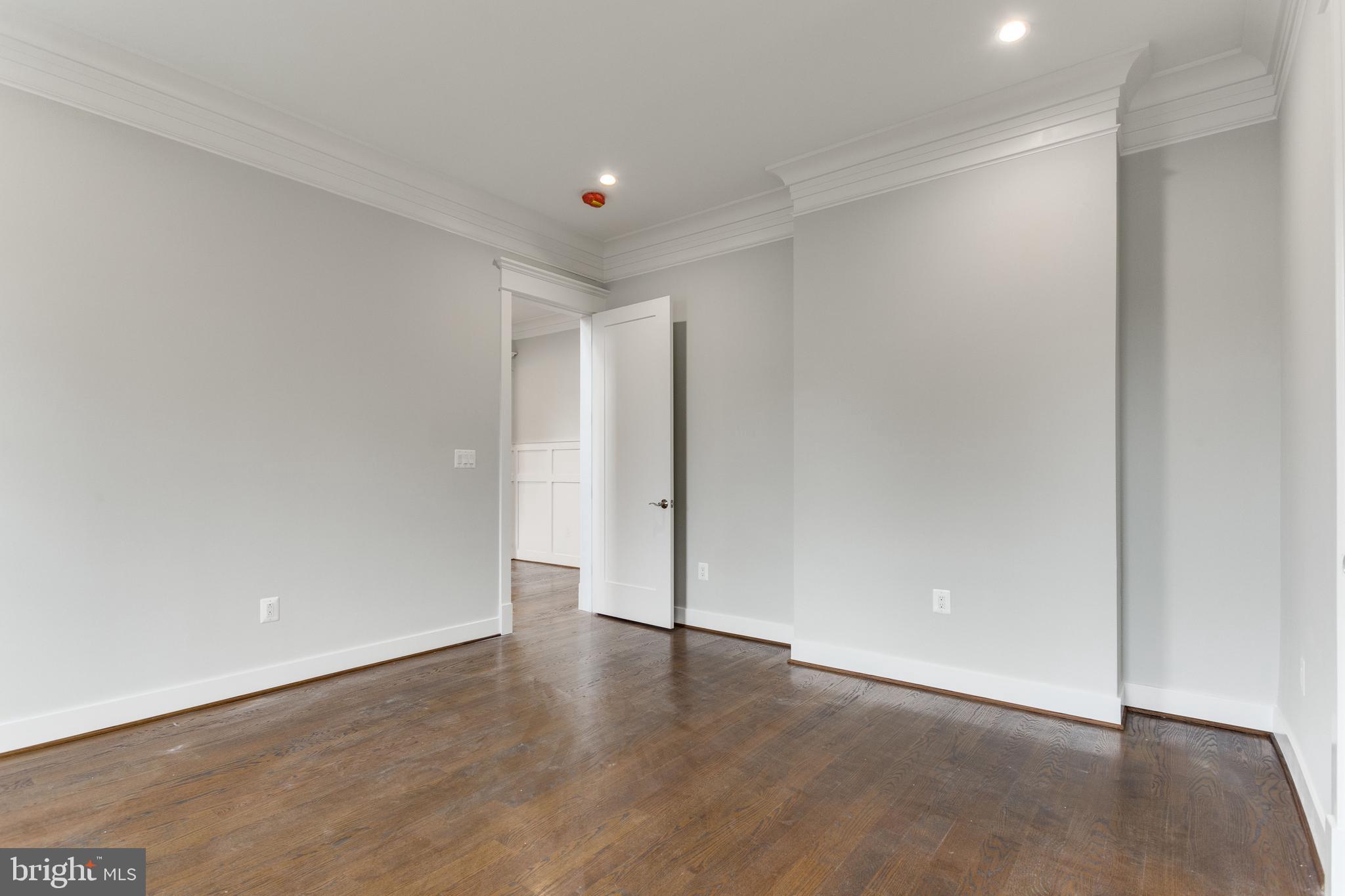 BROYHILL LANGLEY ESTATES - Residential